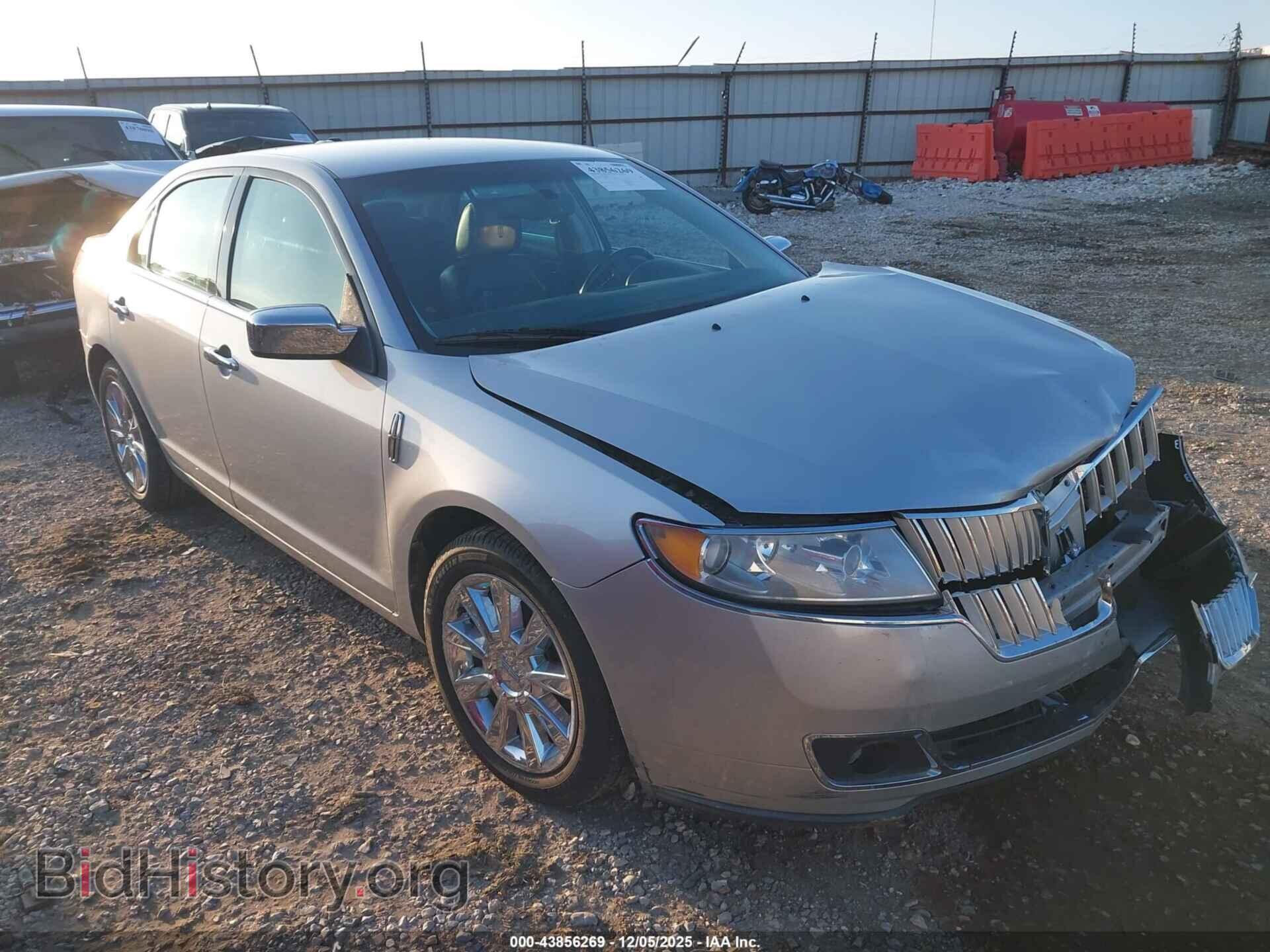 Photo 3LNHL2GC5AR605652 - LINCOLN MKZ 2010