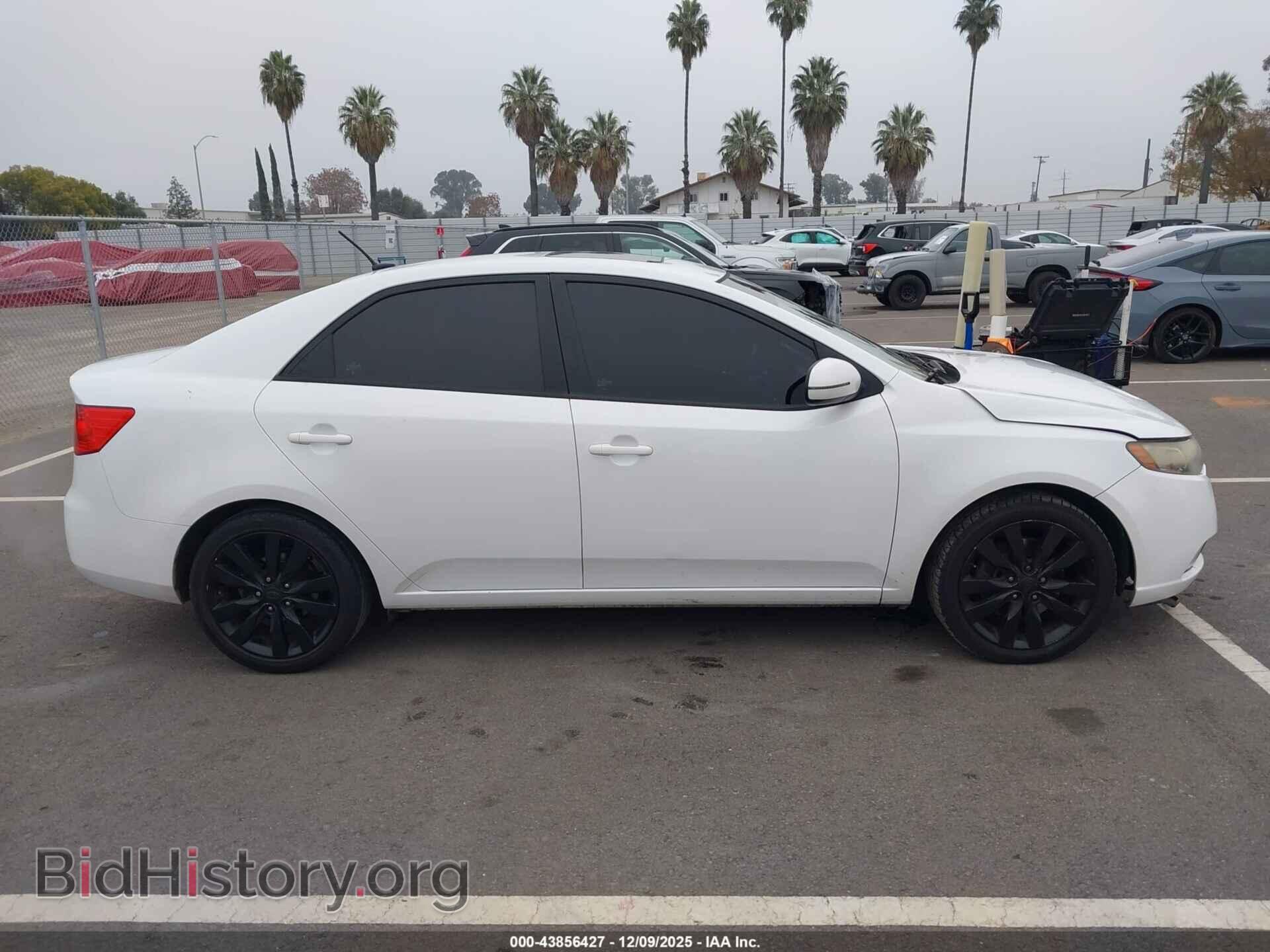 2011 KIA FORTE - VIN: KNAFW4A39B5392259 - Фото 13