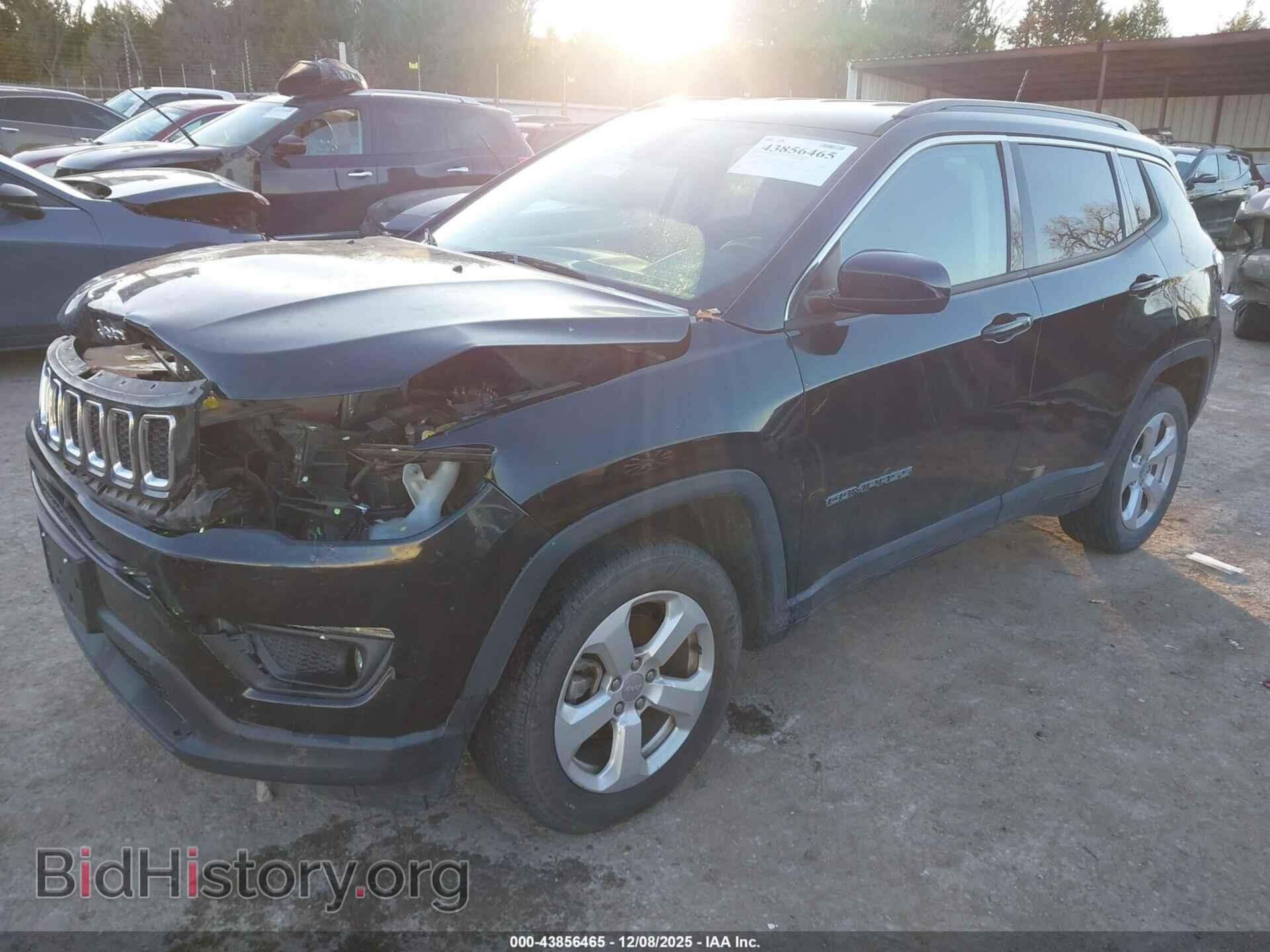 2018 JEEP COMPASS - VIN: 3C4NJDBB6JT232521 - Фото 2