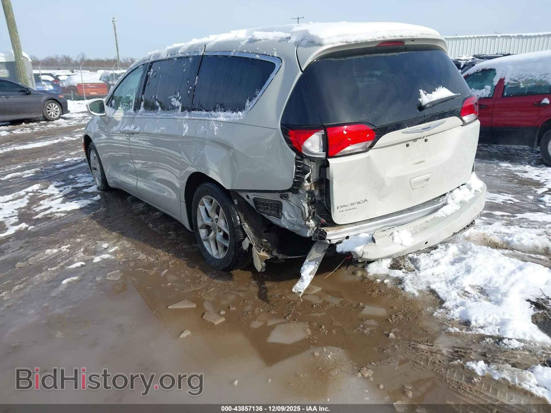 2020 CHRYSLER PACIFICA - VIN: 2C4RC1FGXLR109231 - Фото 3