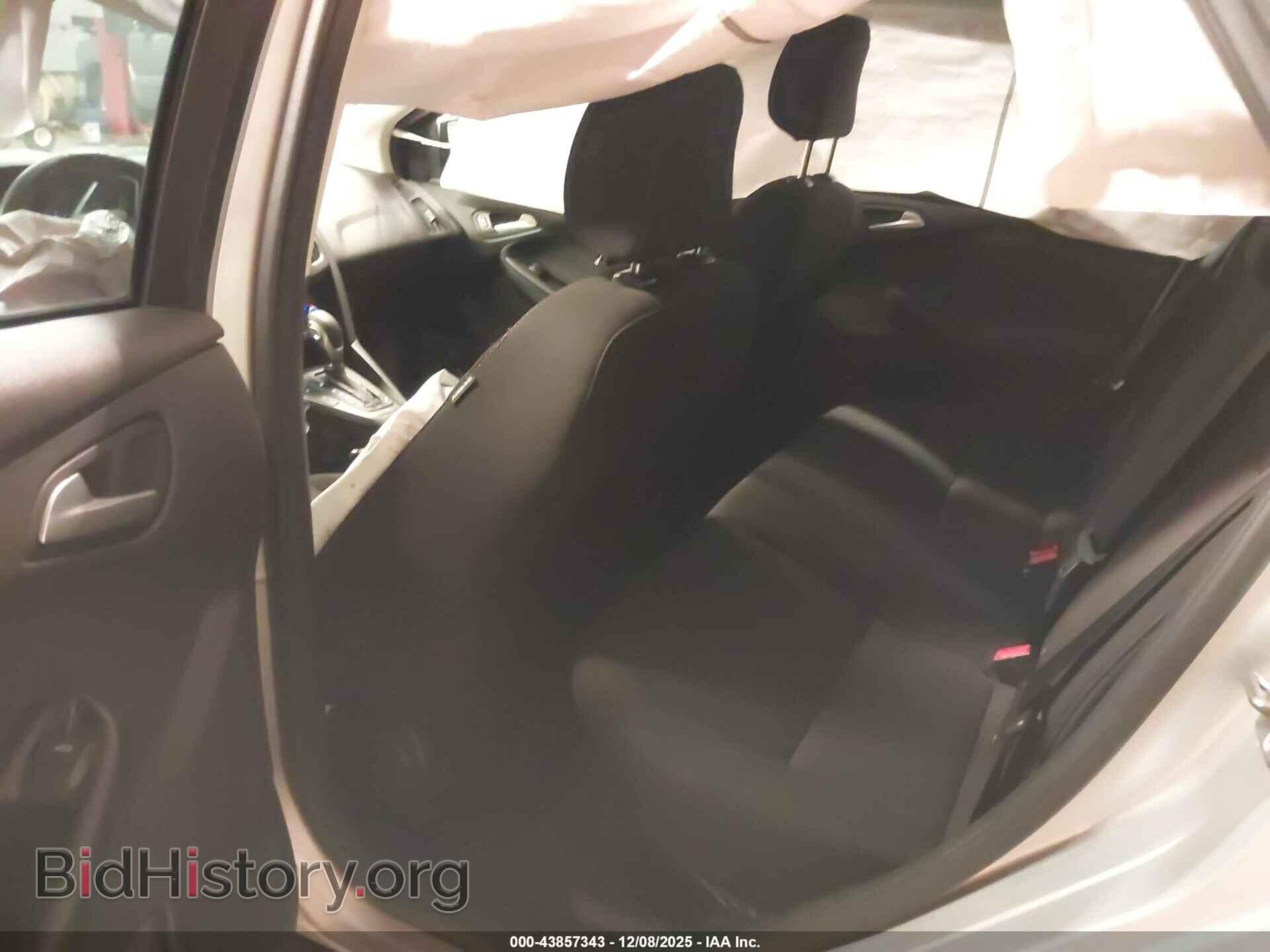 2018 FORD FOCUS - VIN: 1FADP3FE3JL200264 - Фото 8