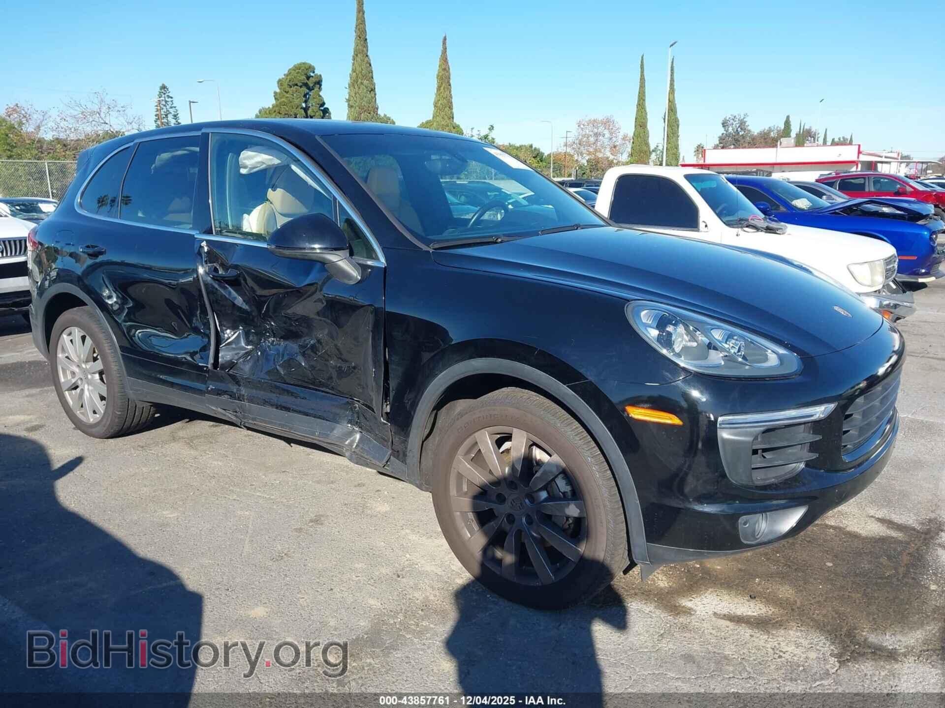Photo WP1AB2A23HLA52421 - PORSCHE CAYENNE 2017