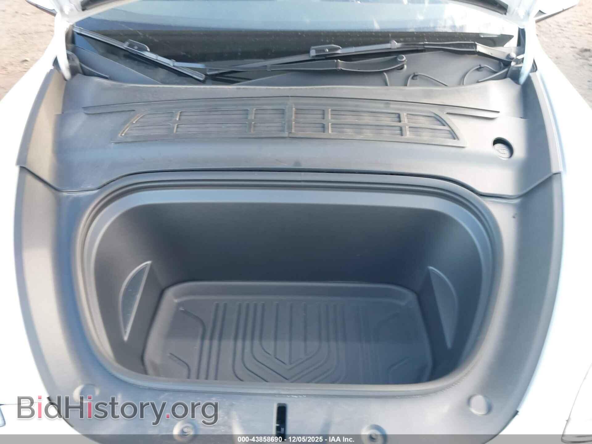 2024 TESLA MODEL Y - VIN: 7SAYGDED2RF160531 - Фото 10