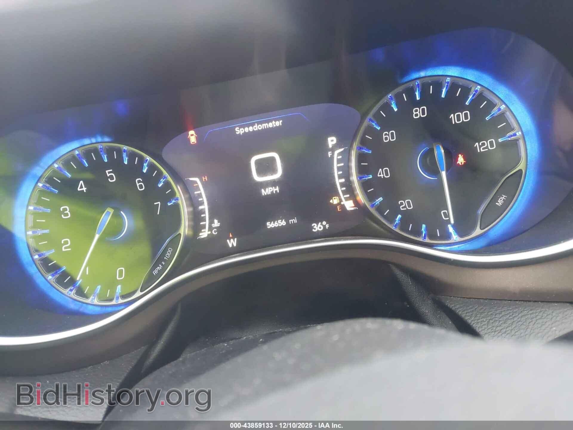 2017 CHRYSLER PACIFICA - VIN: 2C4RC1EG4HR652907 - Photo 7