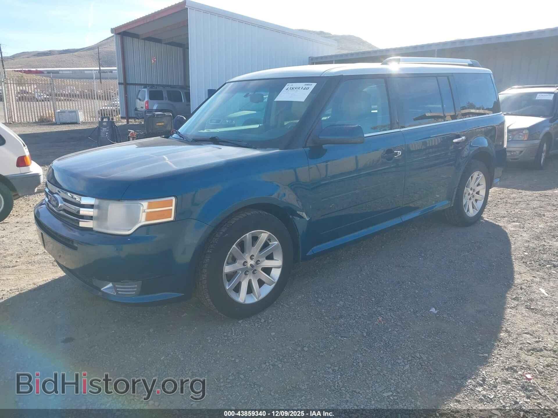 2011 FORD FLEX - VIN: 2FMGK5CC7BBD15497 - Photo 2