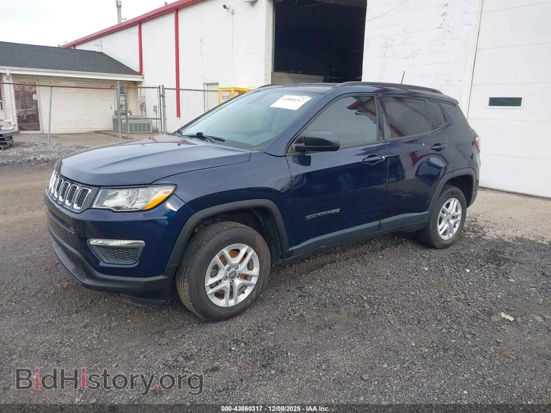 2018 JEEP COMPASS - VIN: 3C4NJDABXJT422842 - Фото 2