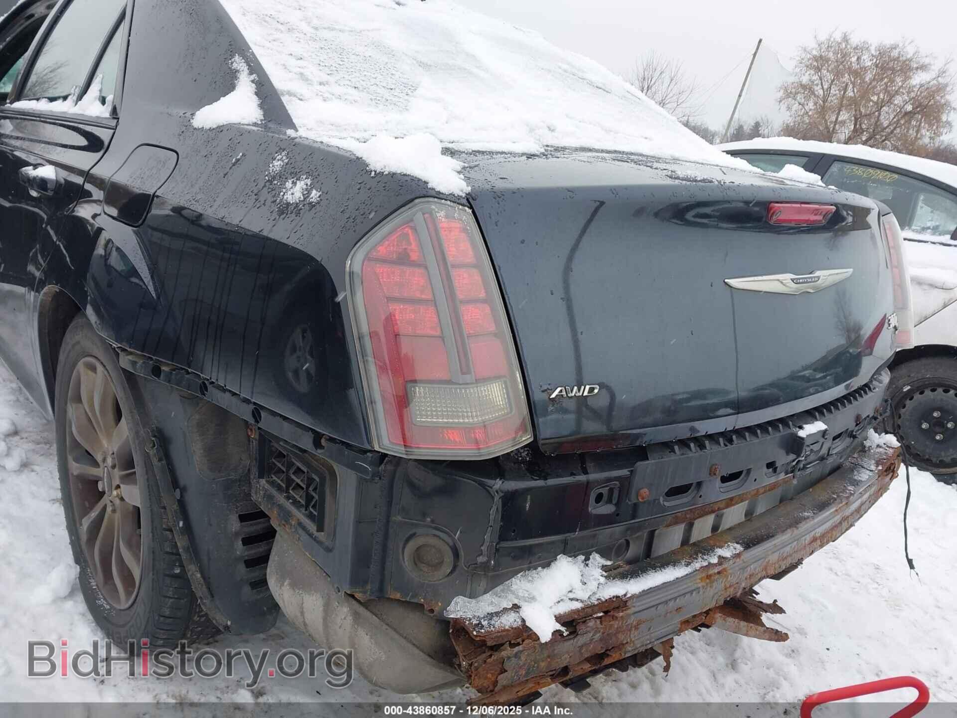 2014 CHRYSLER 300 - VIN: 2C3CCAGG4EH222643 - Фото 17