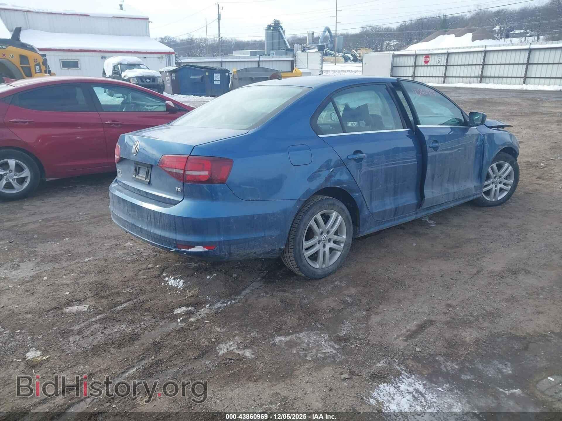 2017 VOLKSWAGEN JETTA - VIN: 3VW2B7AJ0HM203155 - Фото 4
