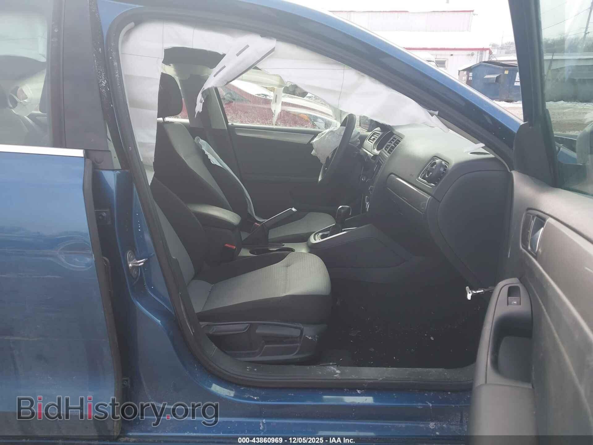 2017 VOLKSWAGEN JETTA - VIN: 3VW2B7AJ0HM203155 - Фото 5
