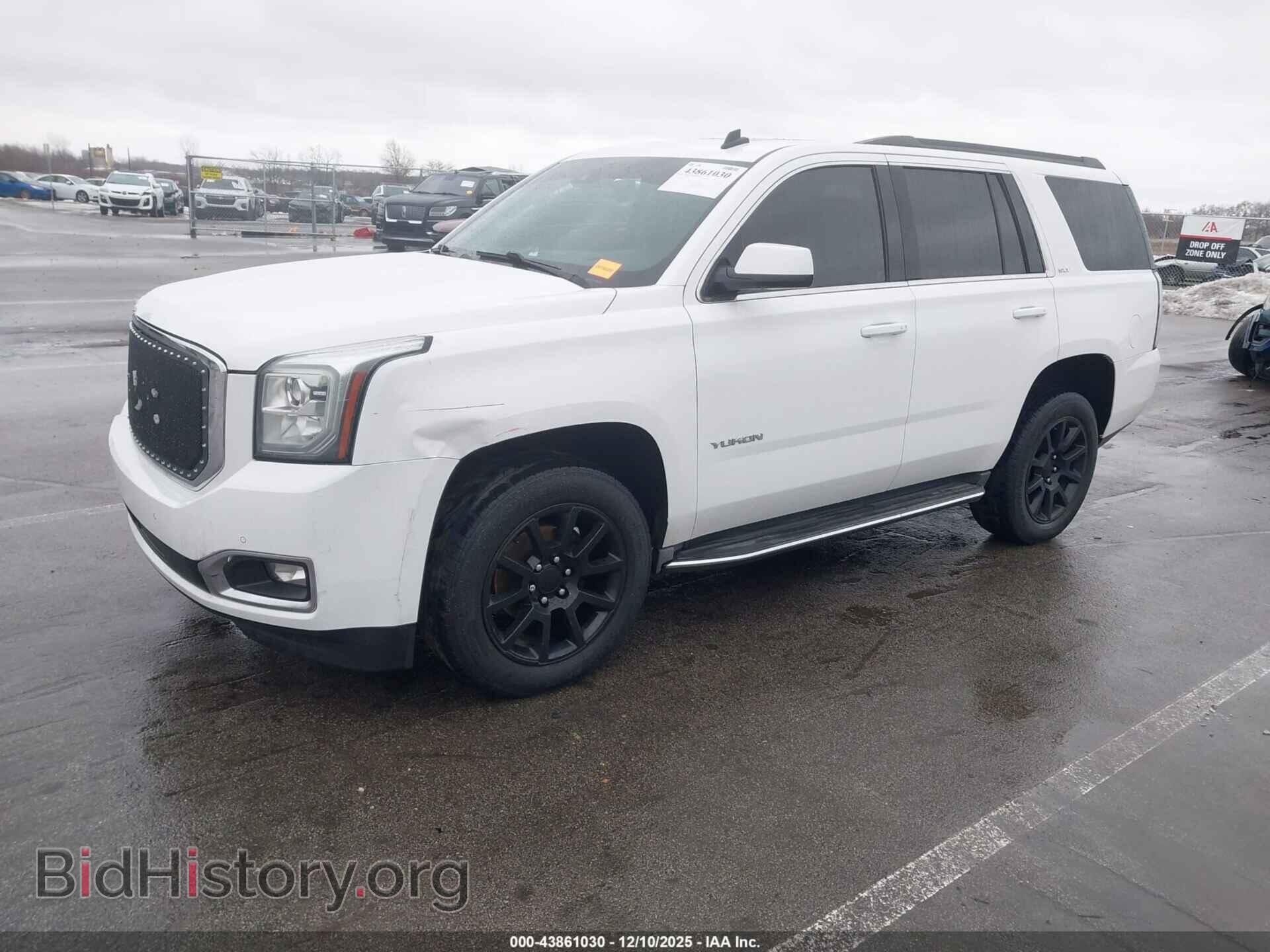 2015 GMC YUKON - VIN: 1GKS2BKC4FR252106 - Photo 2