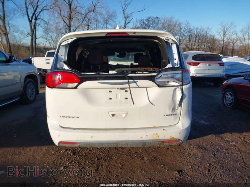 2017 Chrysler PACIFICA (VIN 2C4RC1GG6HR584137) — photo 15 of 15