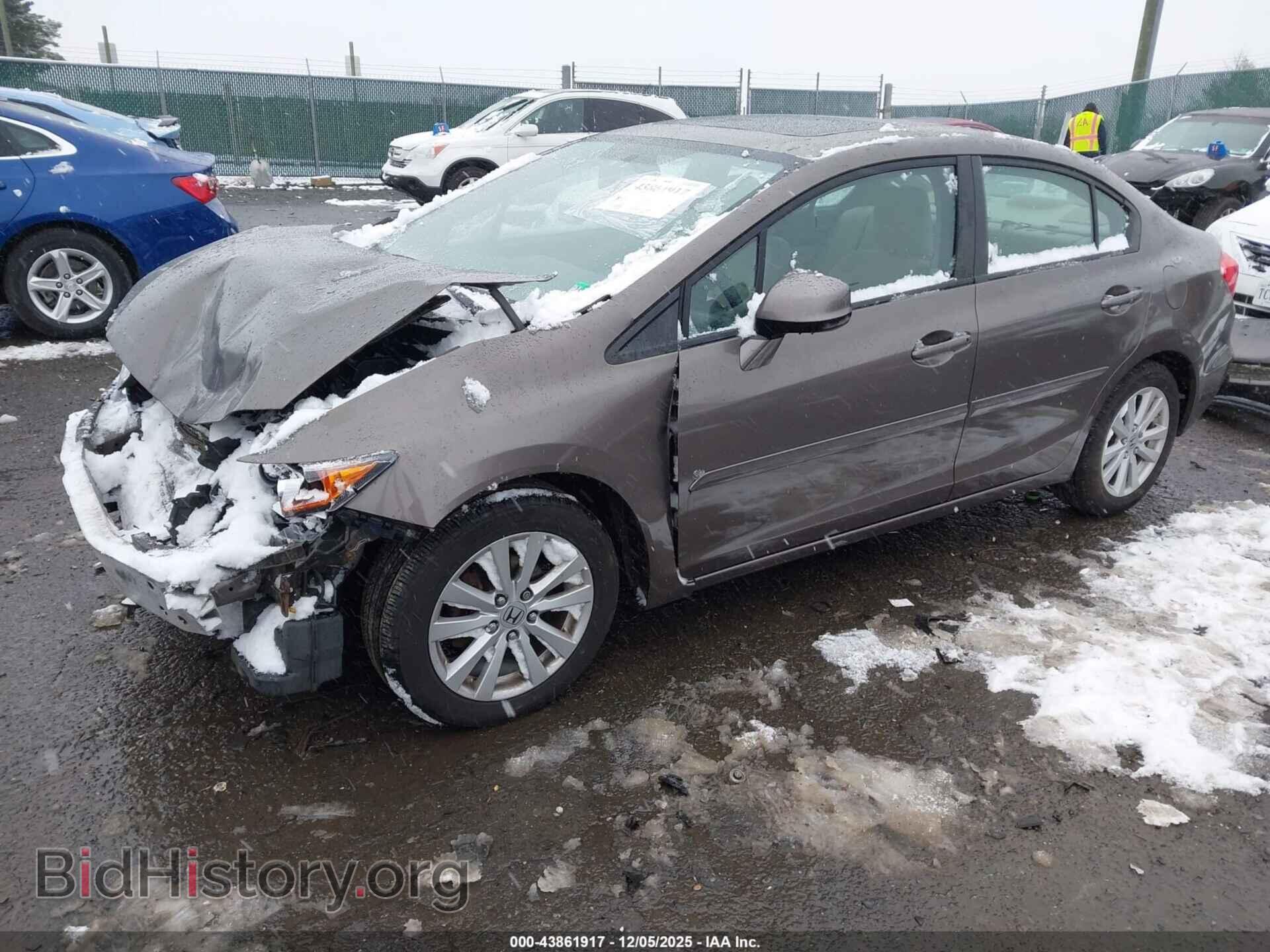 2012 HONDA CIVIC - VIN: 2HGFB2F83CH521065 - Фото 2