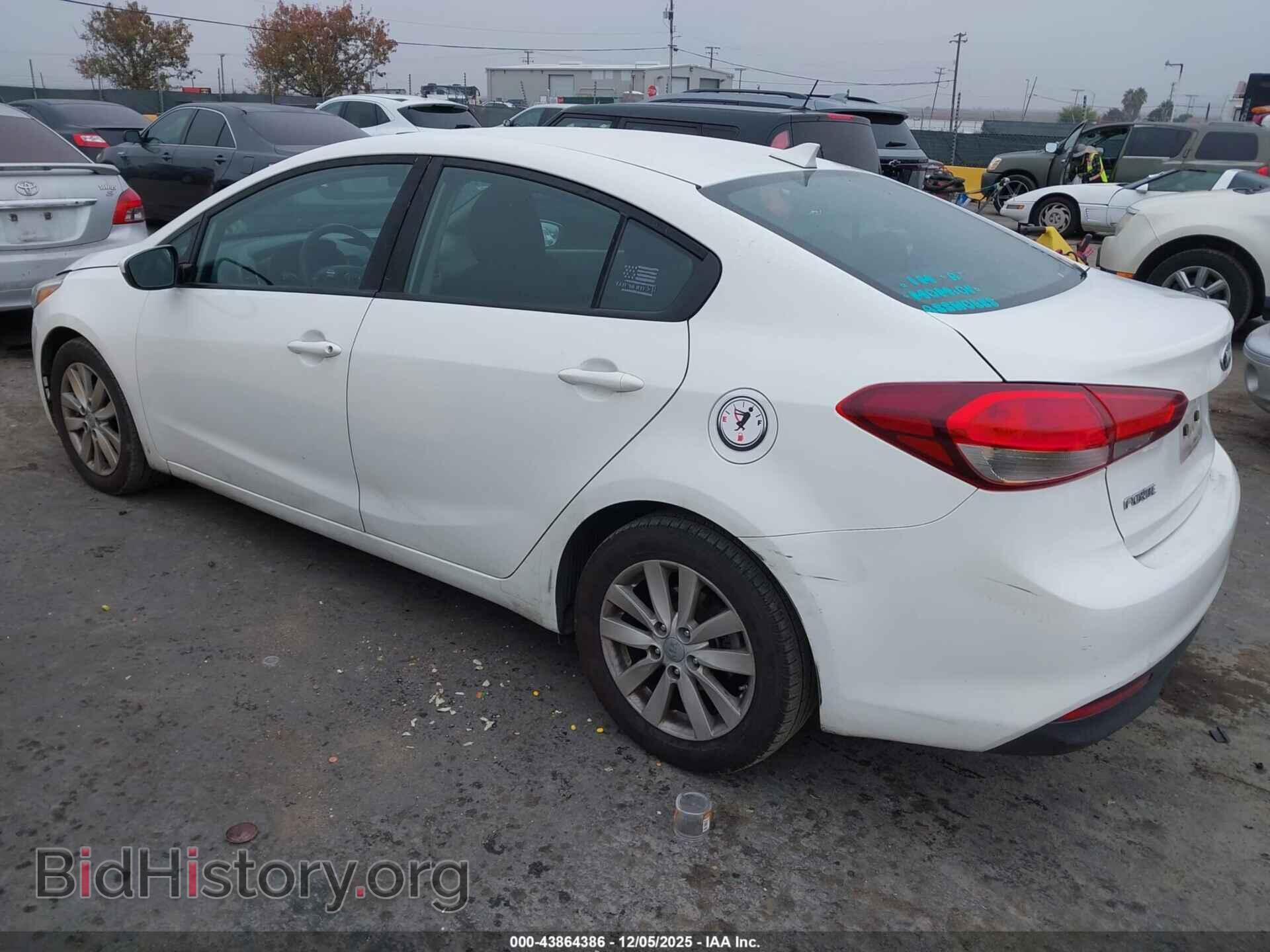2017 KIA FORTE - VIN: 3KPFK4A73HE099293 - Фото 3