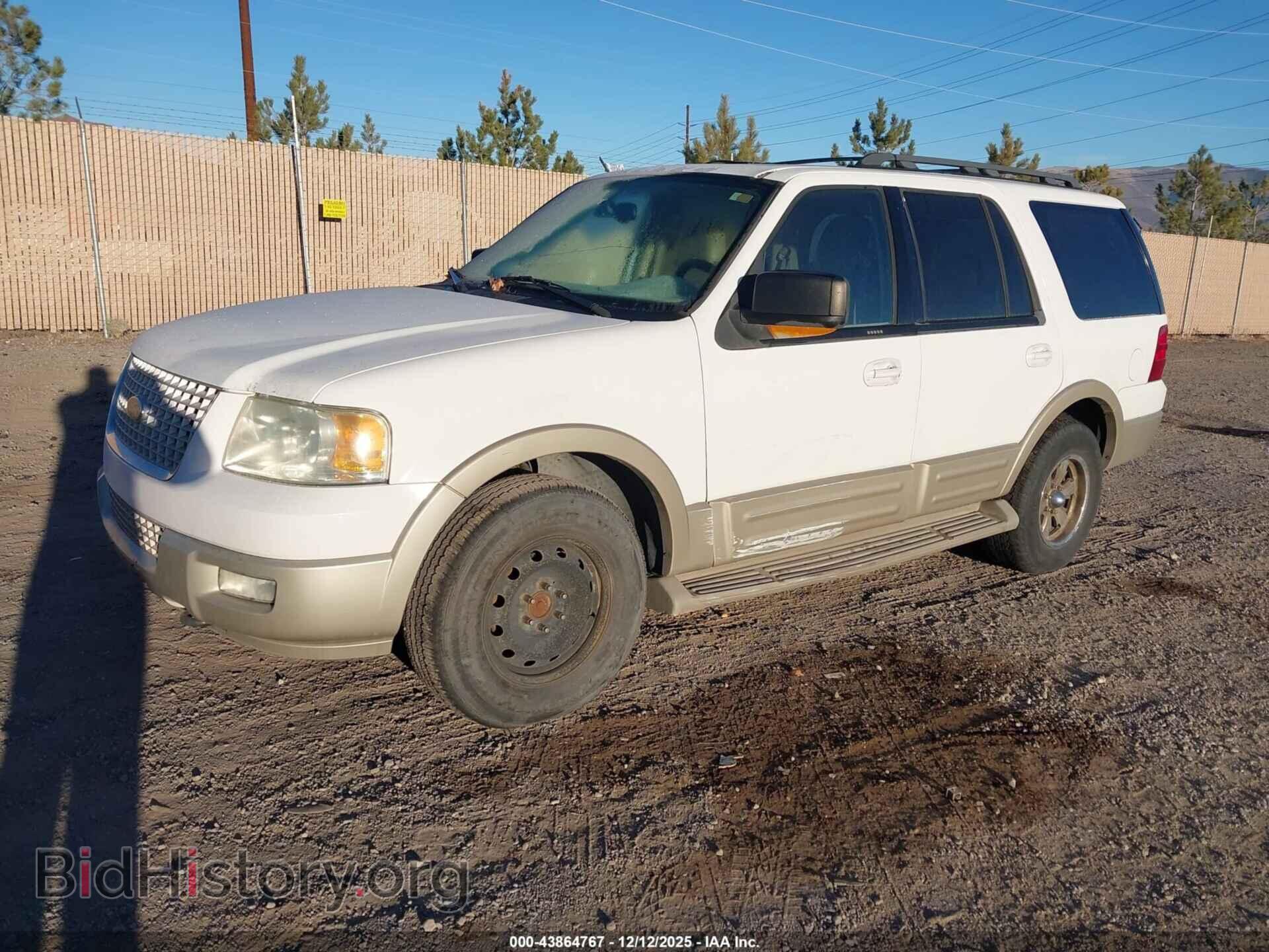 2005 FORD EXPEDITION - VIN: 1FMFU18505LA89008 - Фото 2