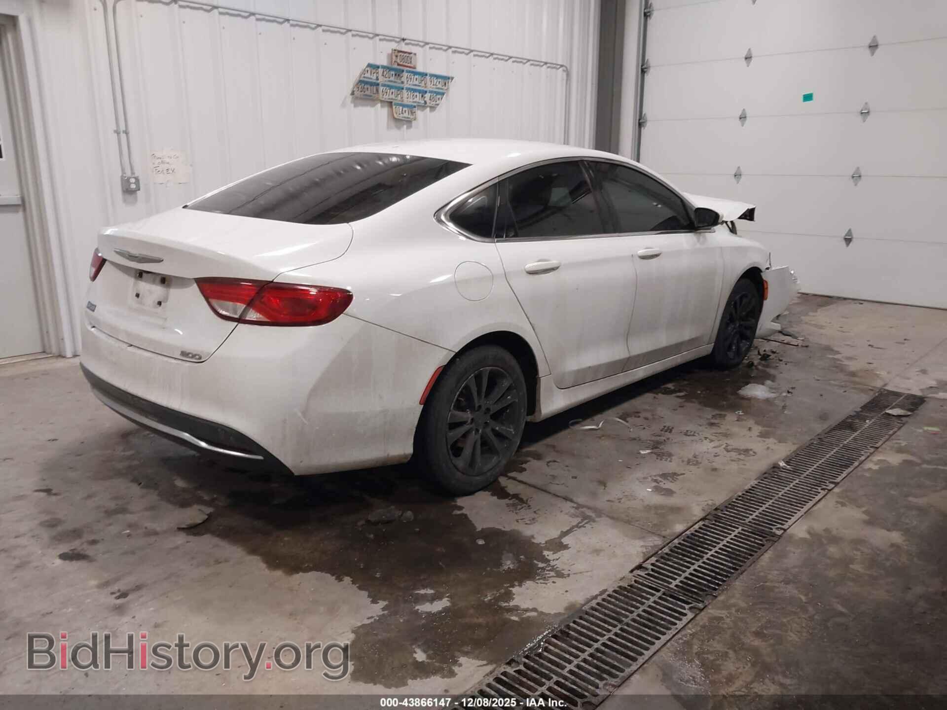 2016 CHRYSLER 200 - VIN: 1C3CCCAB3GN113805 - Фото 4