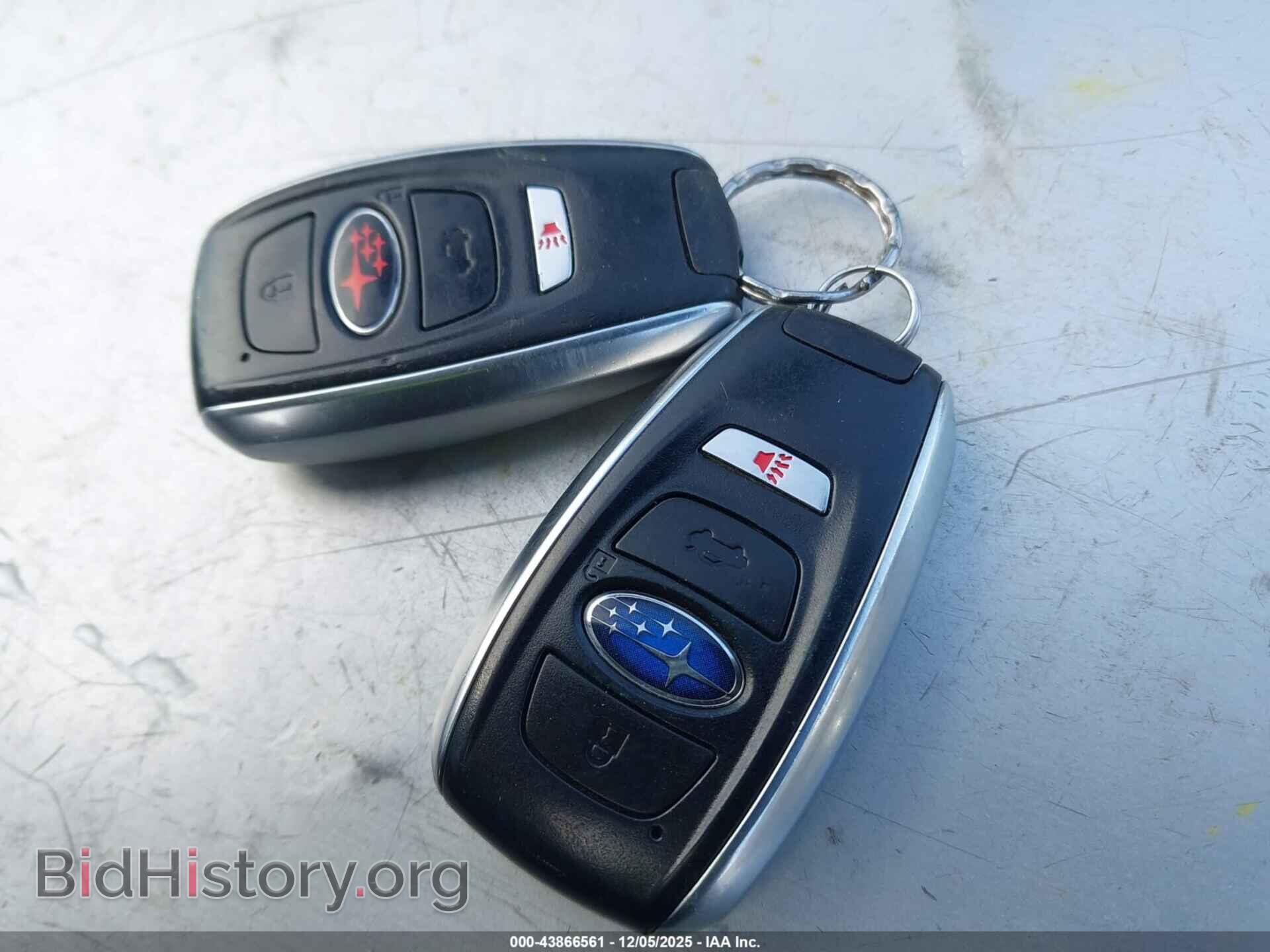 2016 SUBARU FORESTER - VIN: JF2SJGVC1GH464977 - Фото 11