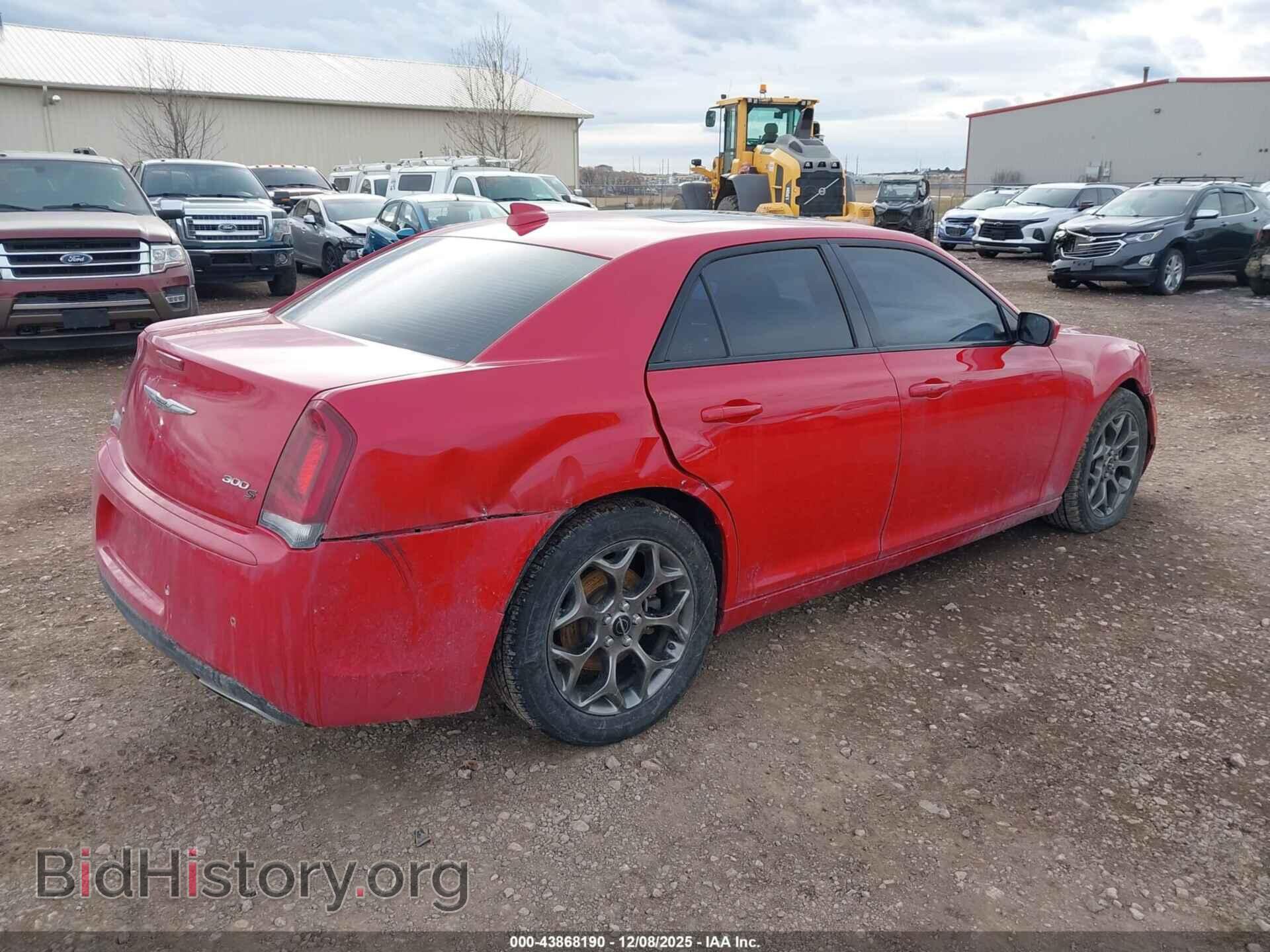 2016 CHRYSLER 300 - VIN: 2C3CCAGG7GH208982 - Photo 4