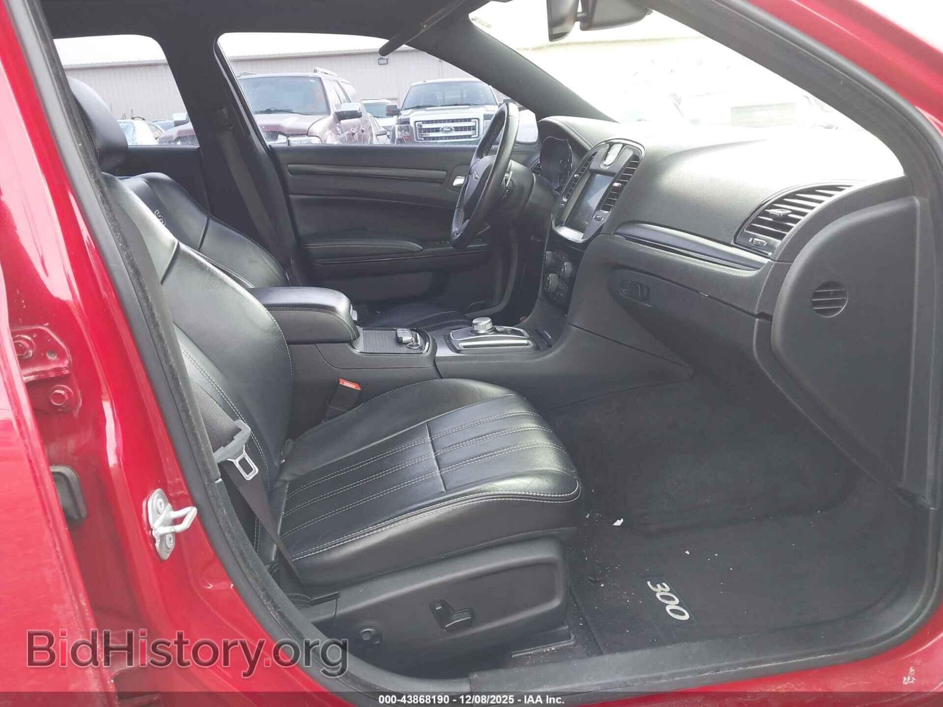 2016 CHRYSLER 300 - VIN: 2C3CCAGG7GH208982 - Photo 5