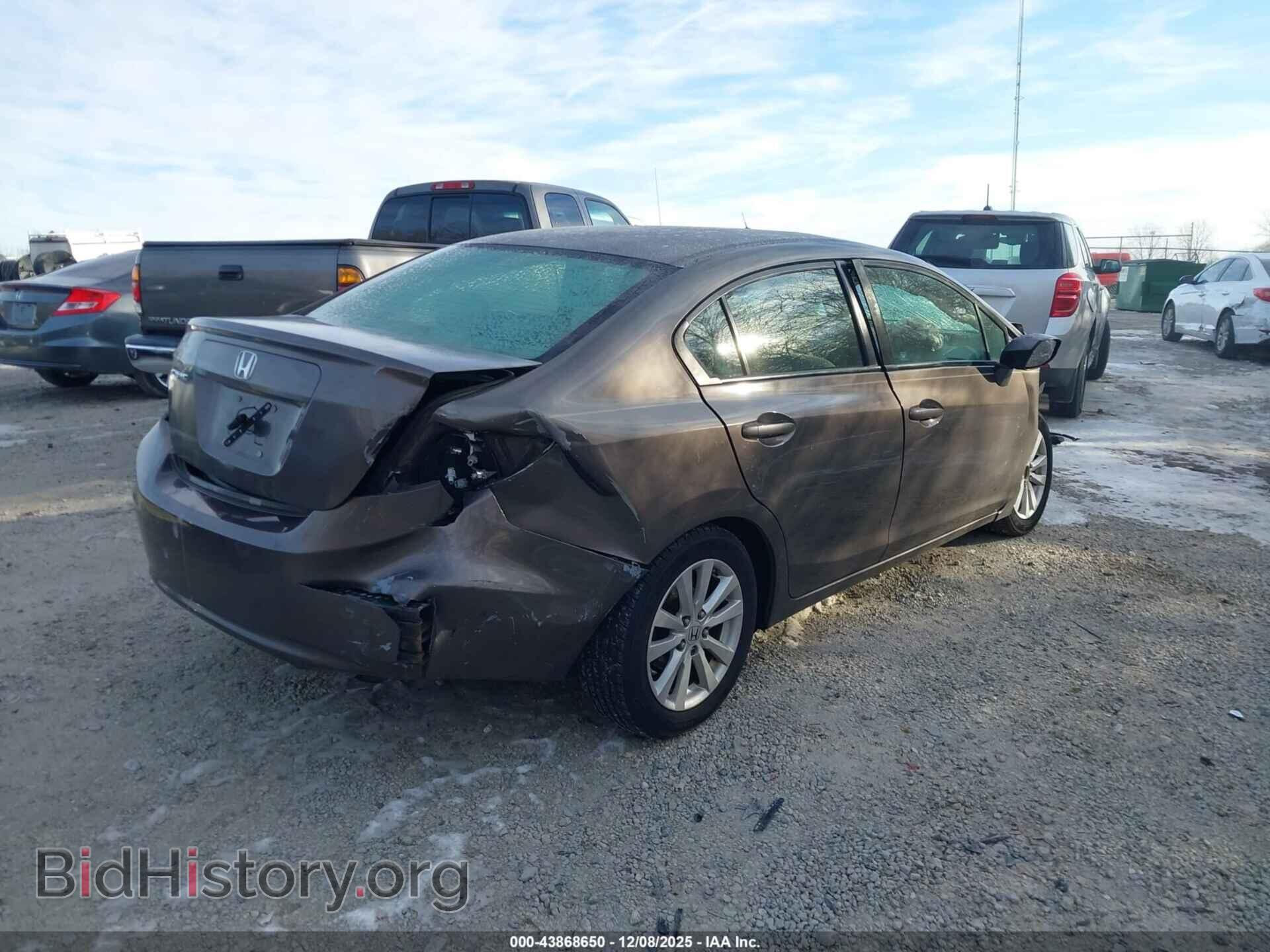 2012 HONDA CIVIC - VIN: 2HGFB2F84CH511774 - Фото 4