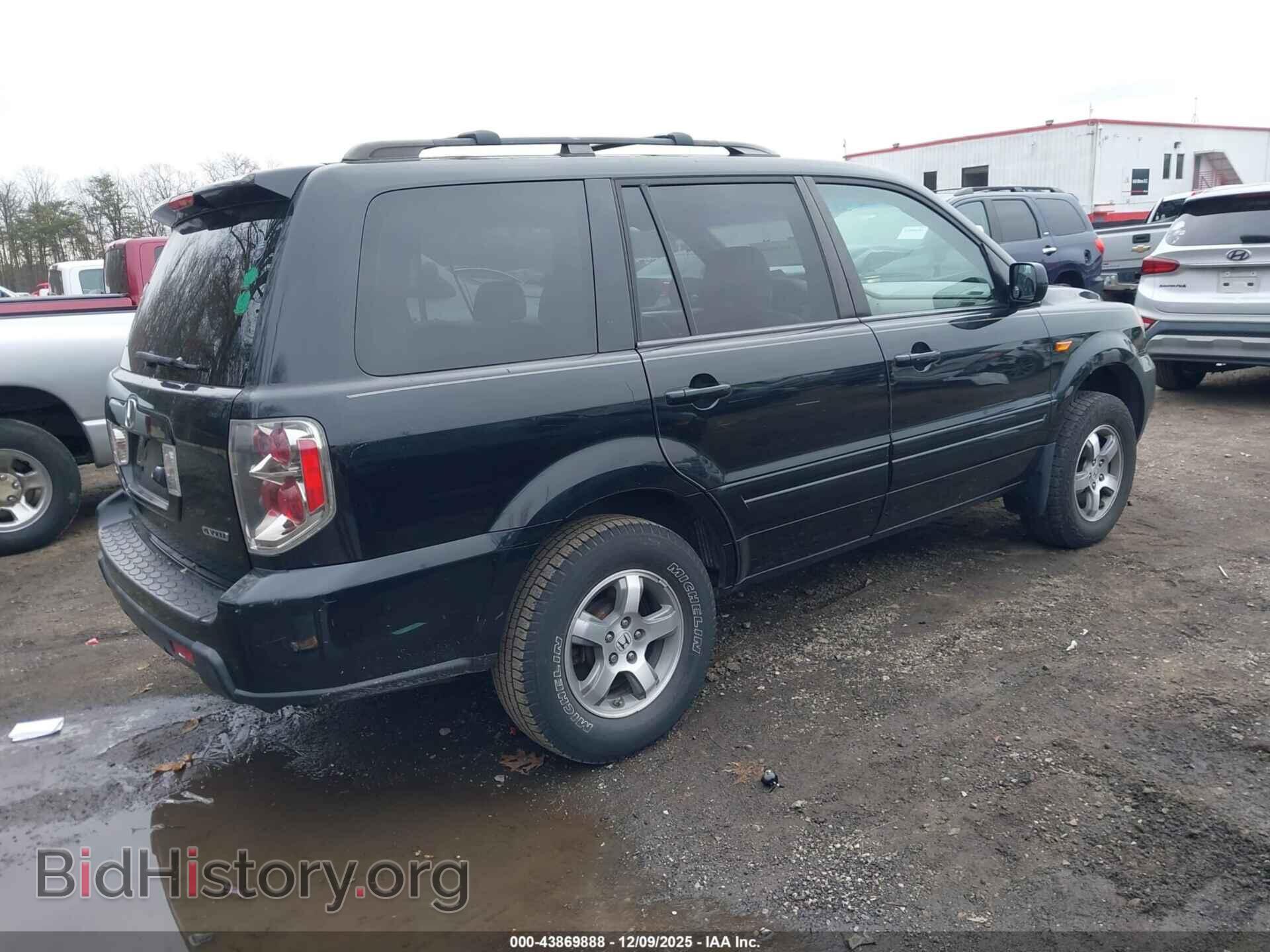 2008 HONDA PILOT - VIN: 5FNYF187X8B026076 - Фото 4