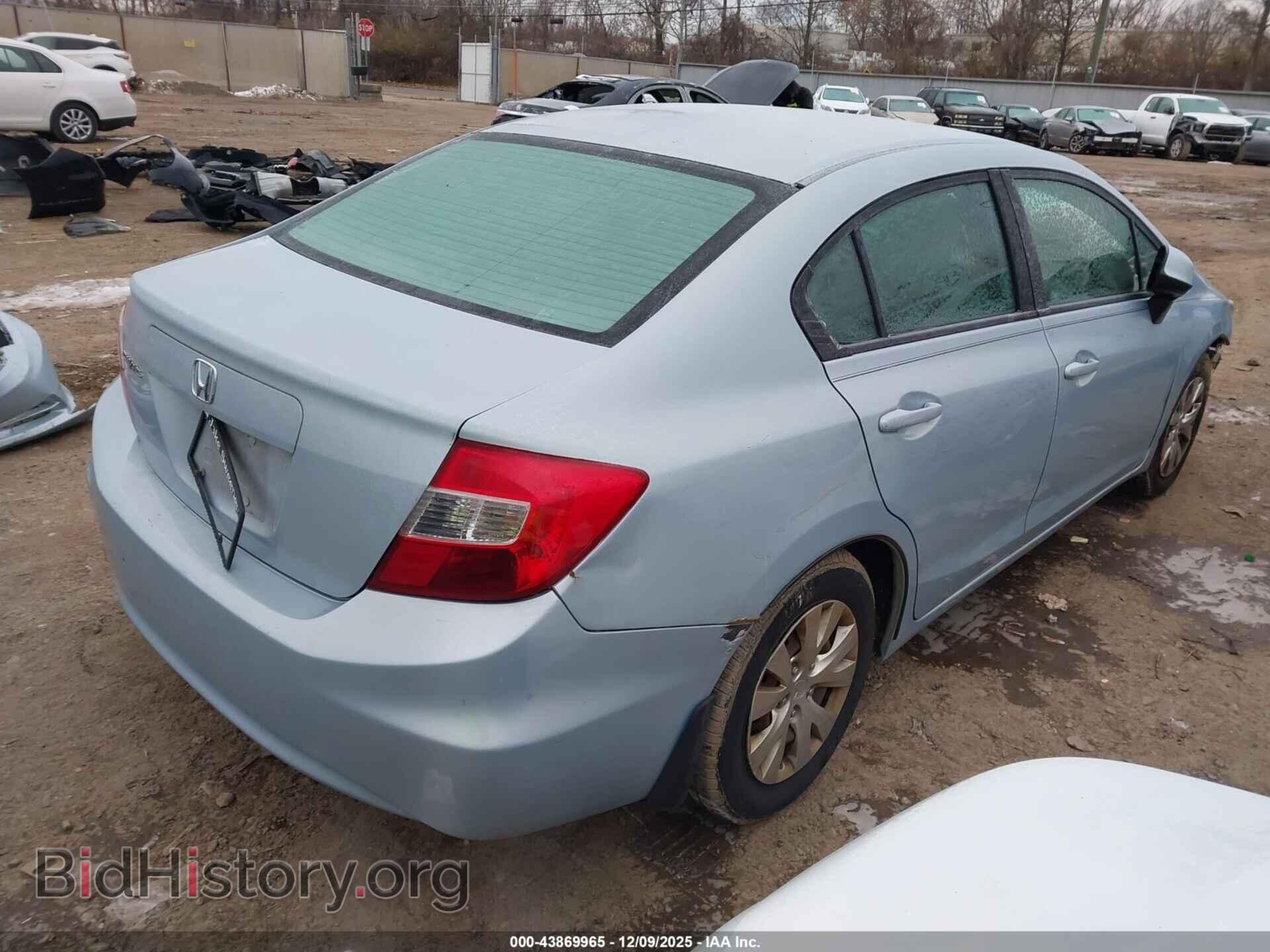 2012 HONDA CIVIC - VIN: 2HGFB2F55CH536592 - Фото 4