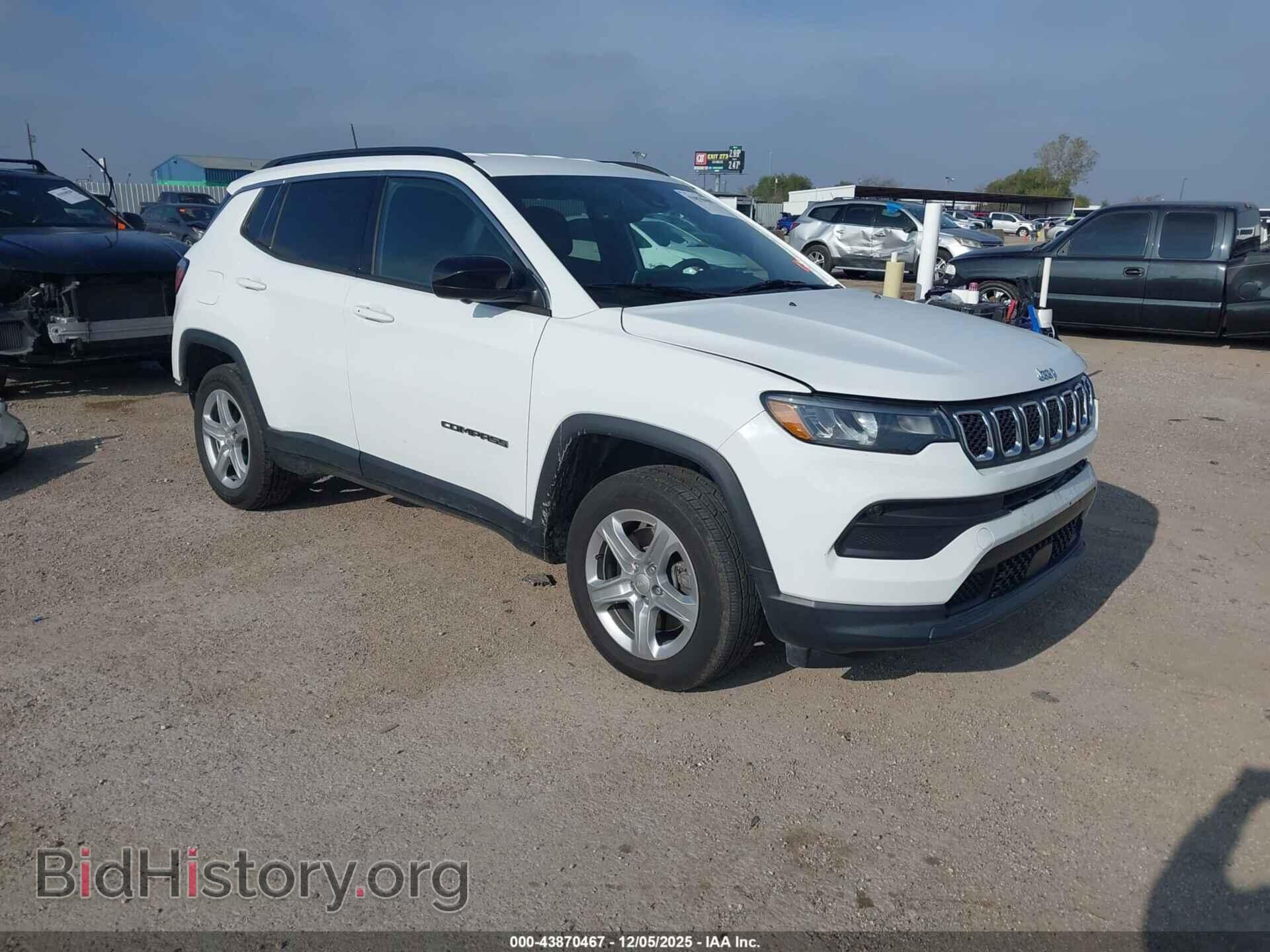 Photo 3C4NJDBN1PT523723 - JEEP COMPASS 2023