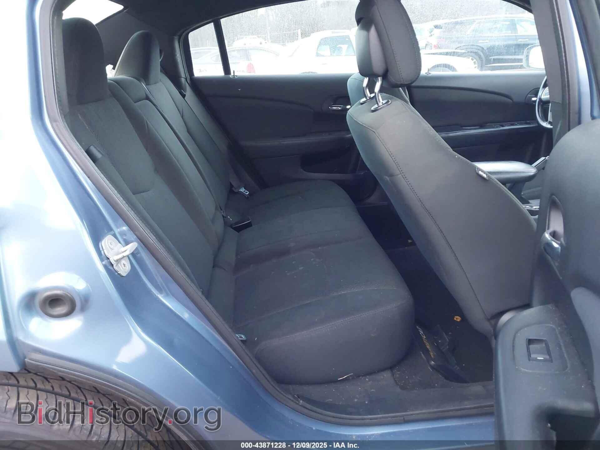 2011 CHRYSLER 200 - VIN: 1C3BC1FB0BN623983 - Photo 8