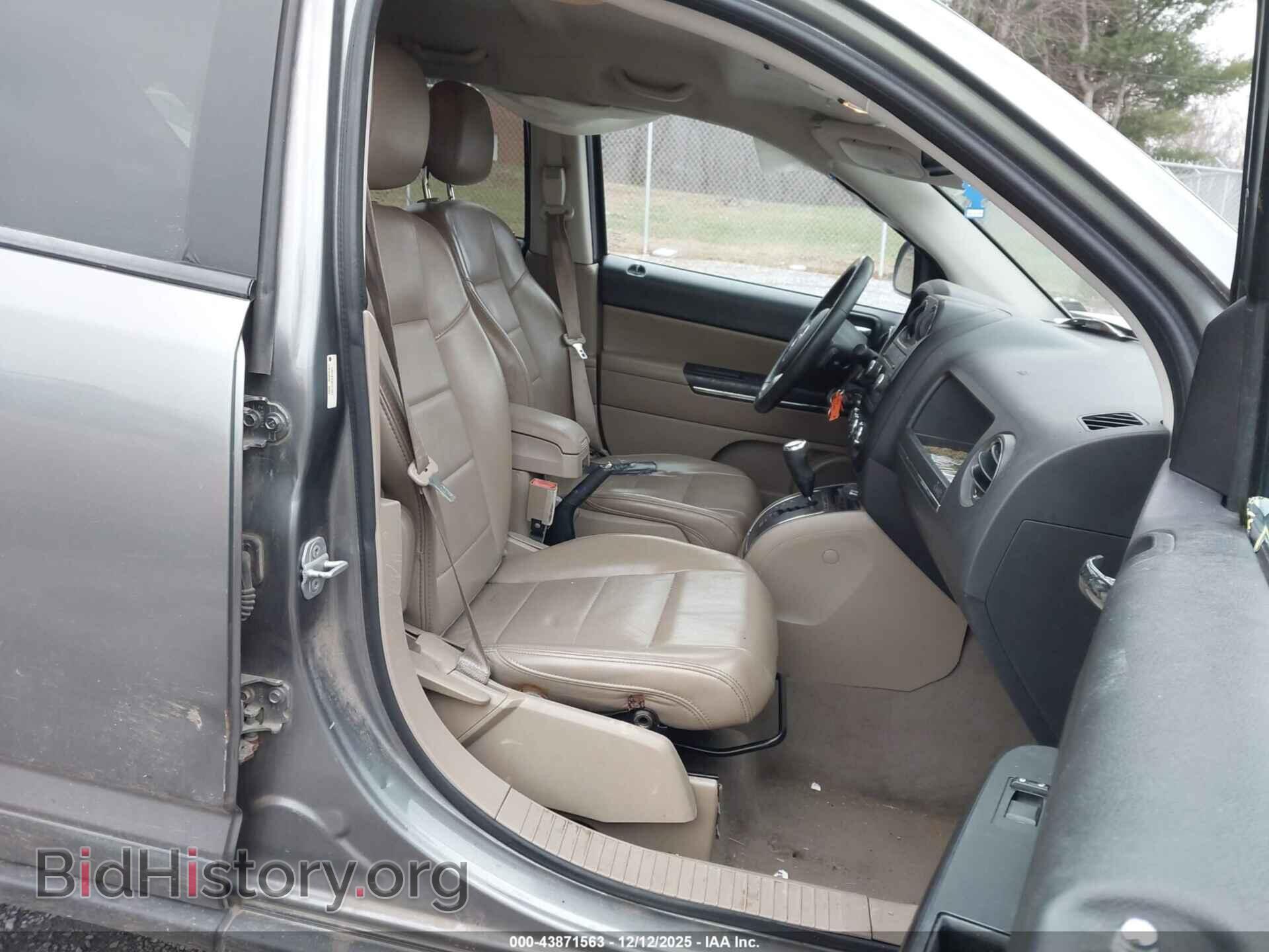 2011 JEEP COMPASS - VIN: 1J4NF5FB3BD277063 - Фото 5