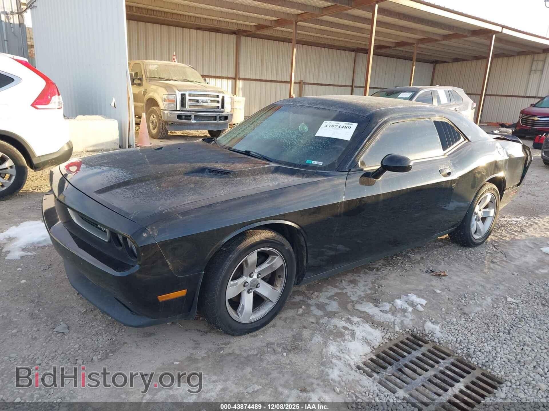 2014 DODGE CHALLENGER - VIN: 2C3CDYAG9EH313146 - Фото 2