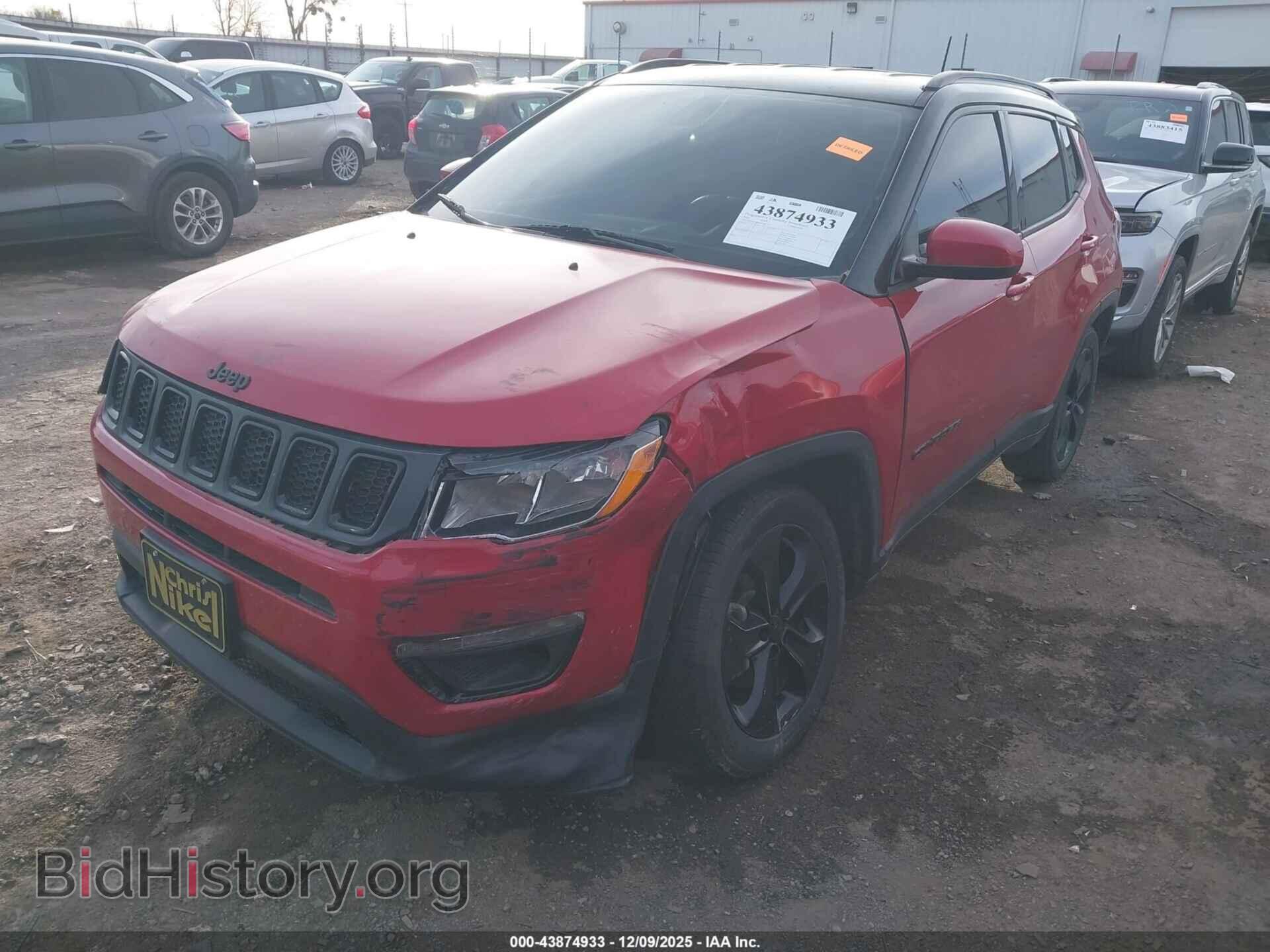 2019 JEEP COMPASS - VIN: 3C4NJCBB4KT789231 - Фото 2