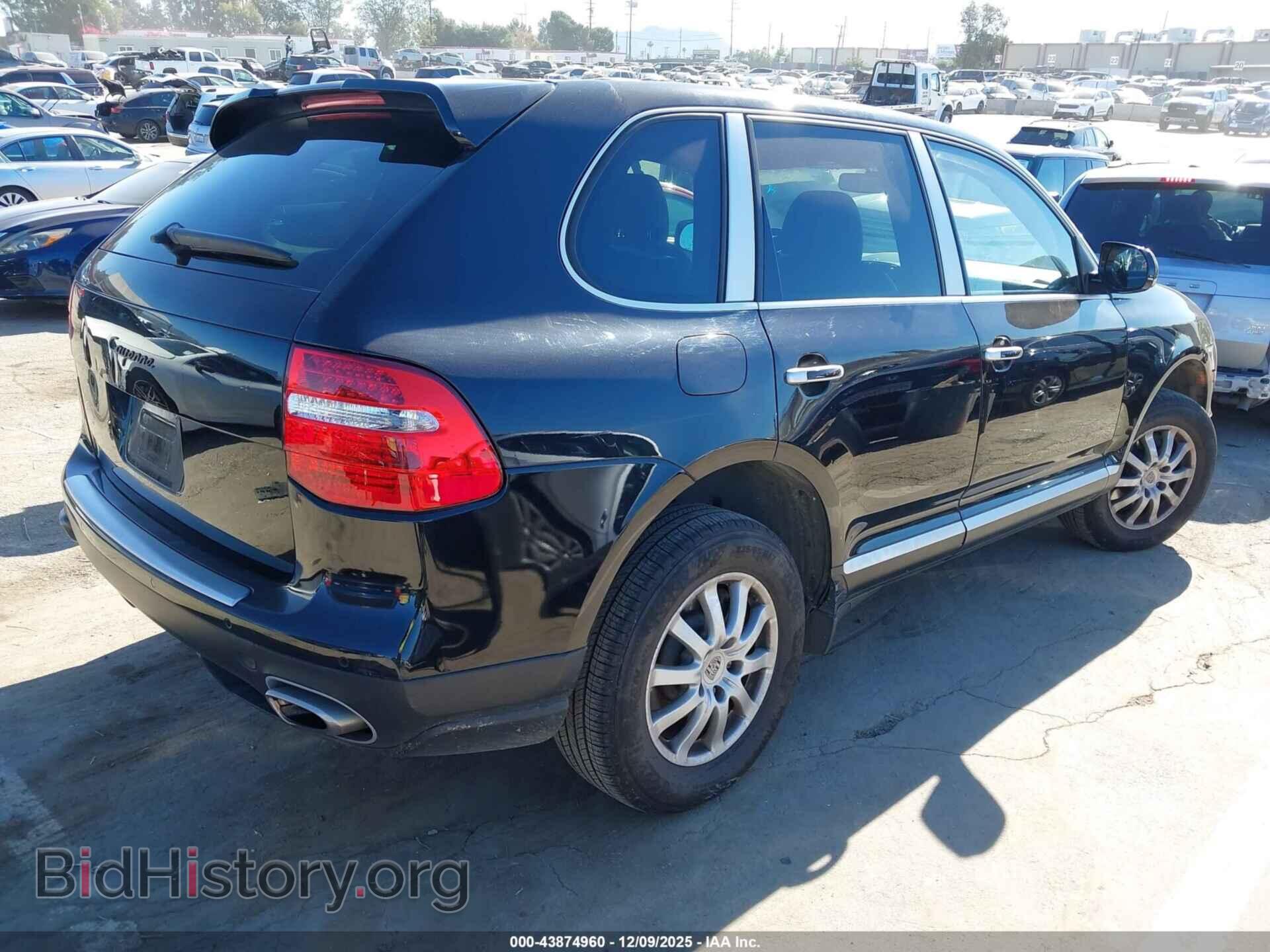 2010 PORSCHE CAYENNE - VIN: WP1AA2APXALA02801 - Фото 4