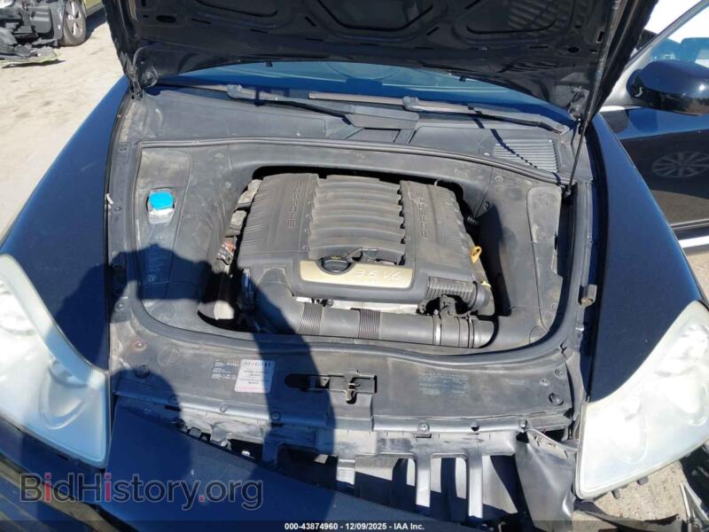 2010 Porsche CAYENNE (VIN WP1AA2APXALA02801) — фото 10 из 14