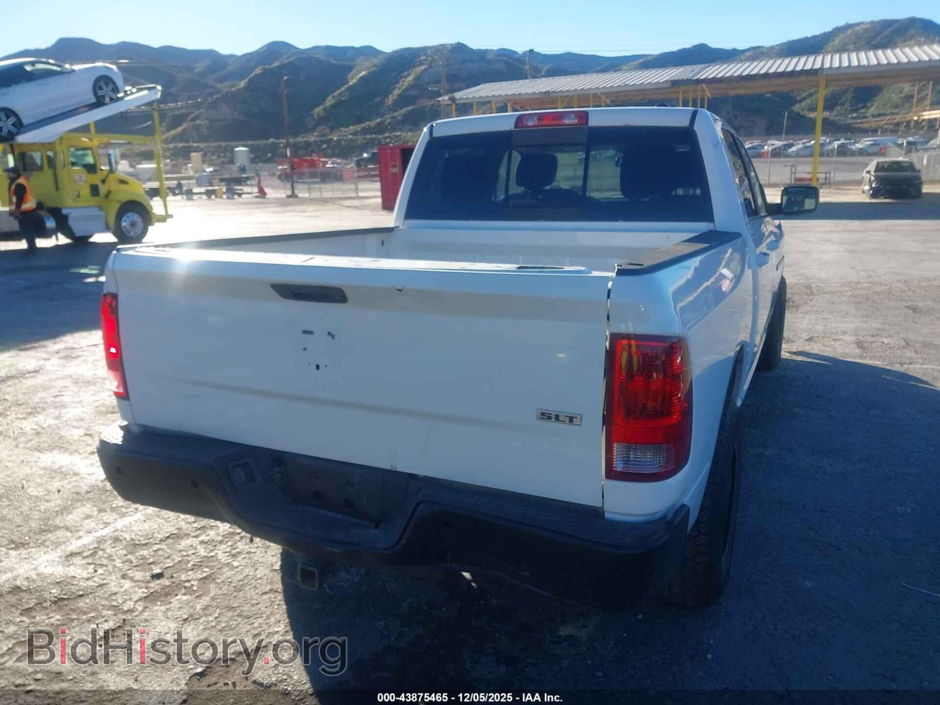 2011 RAM RAM 1500 - VIN: 1D7RB1CT2BS550911 - Фото 4
