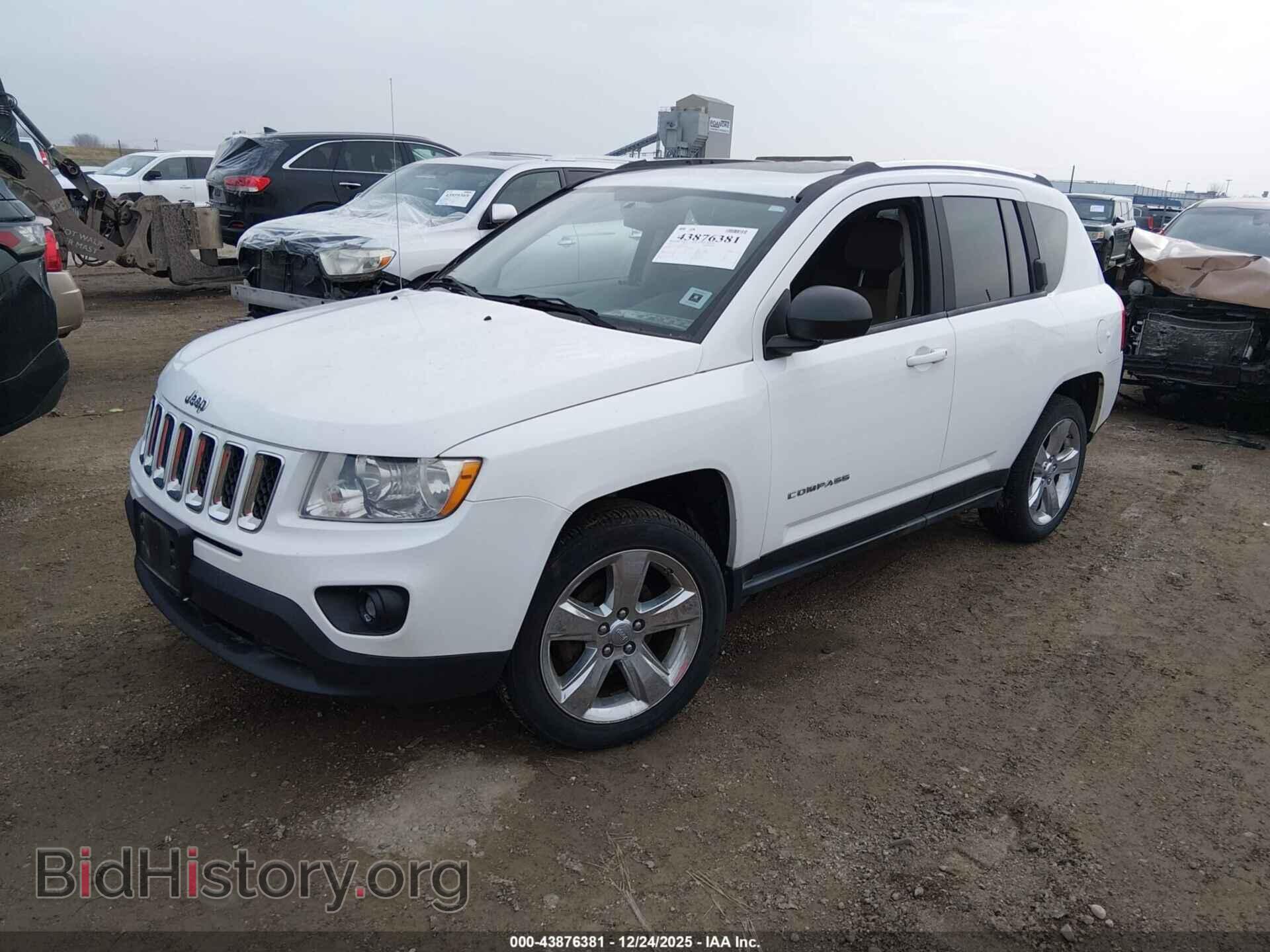 2012 JEEP COMPASS - VIN: 1C4NJDCB6CD655896 - Photo 2