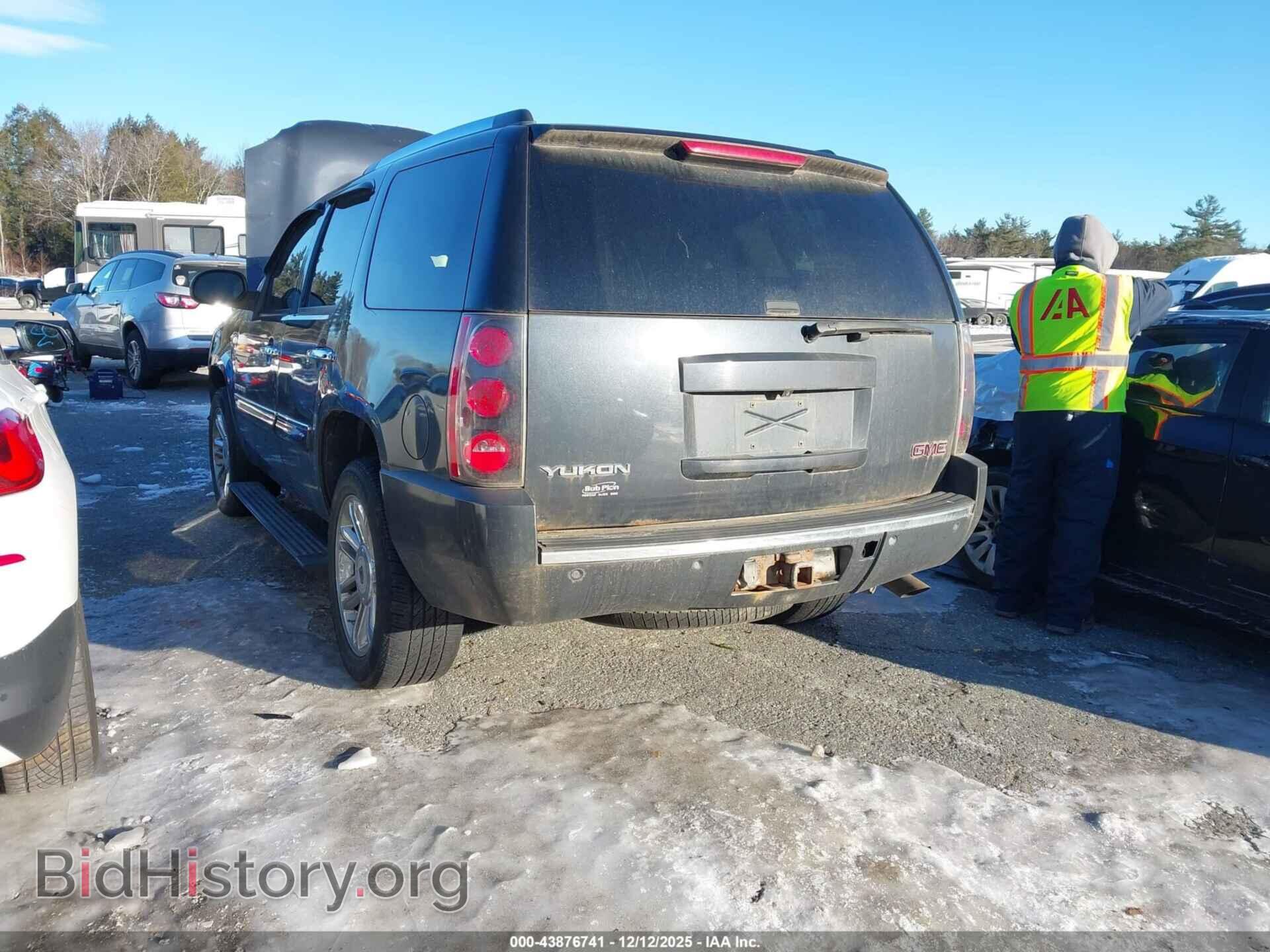 2008 GMC YUKON - VIN: 1GKFK63868J113504 - Фото 3