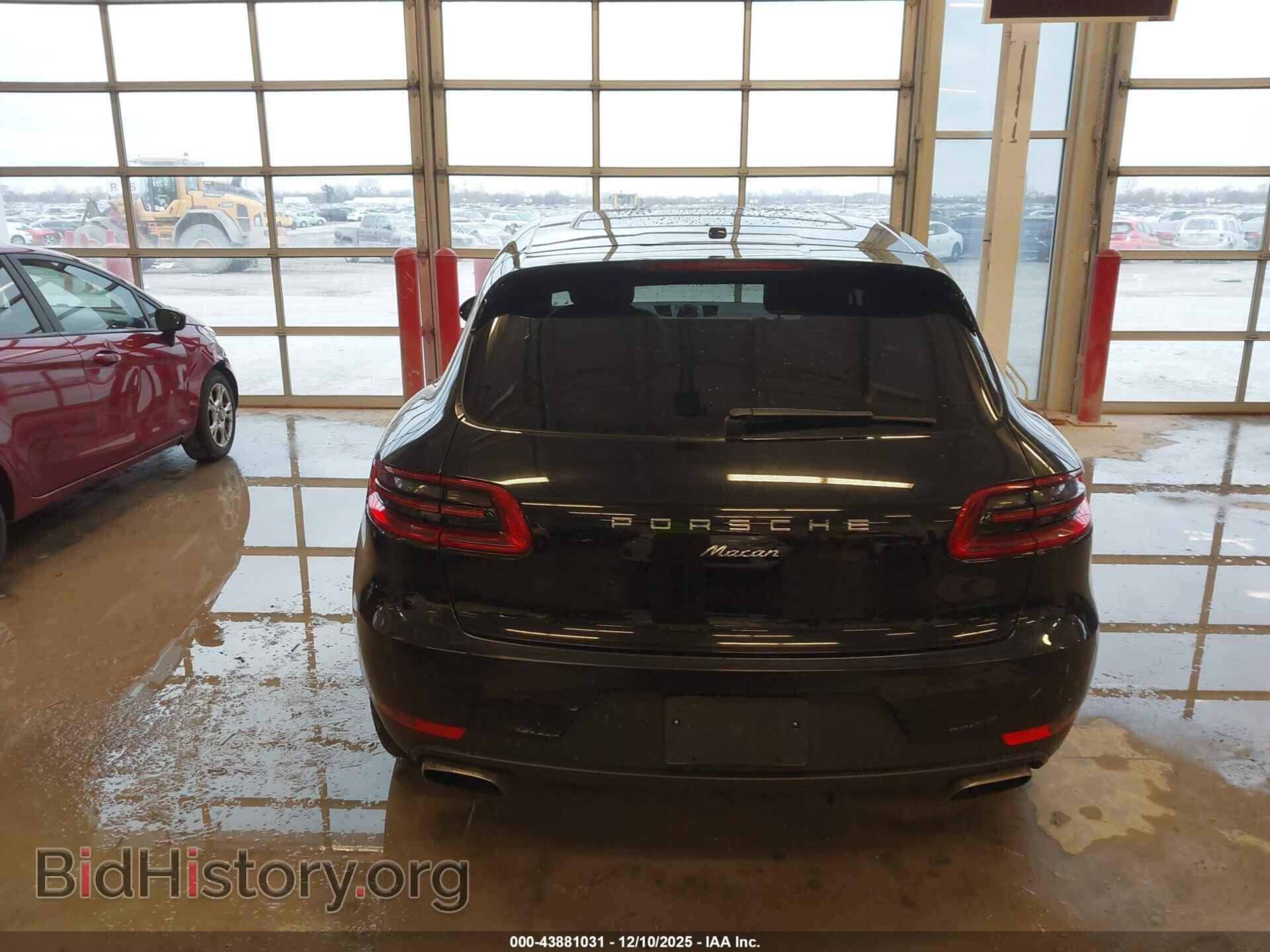 2017 PORSCHE MACAN - VIN: WP1AA2A57HLB03500 - Photo 16