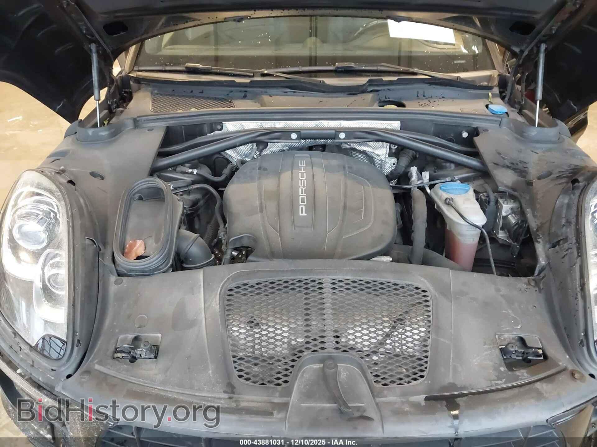 2017 PORSCHE MACAN - VIN: WP1AA2A57HLB03500 - Photo 10