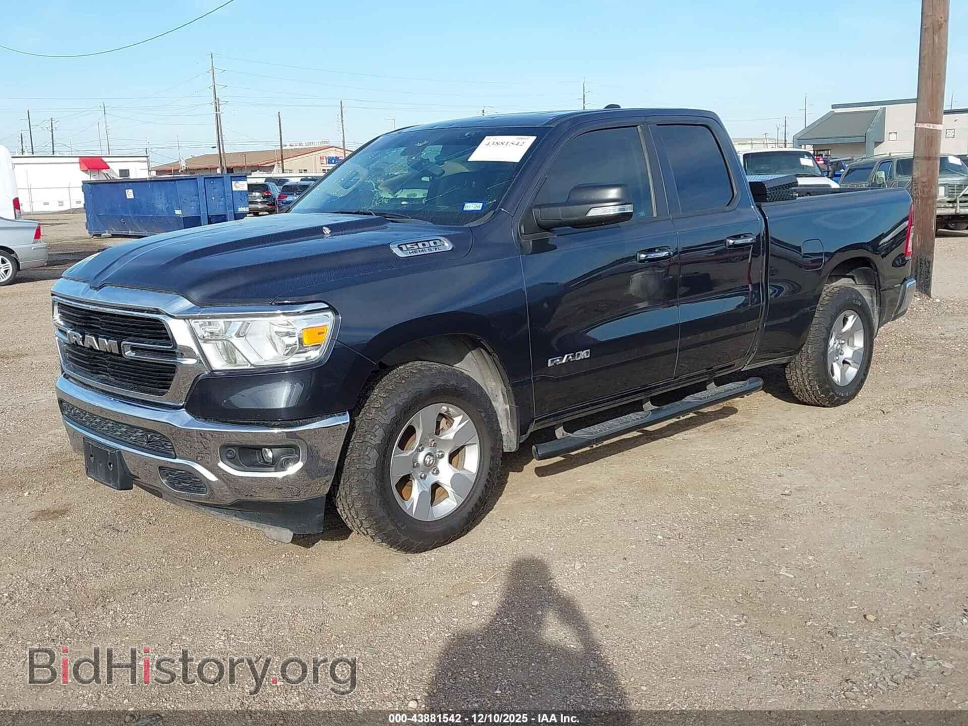 2020 RAM 1500 - VIN: 1C6SRFBT3LN281136 - Фото 2