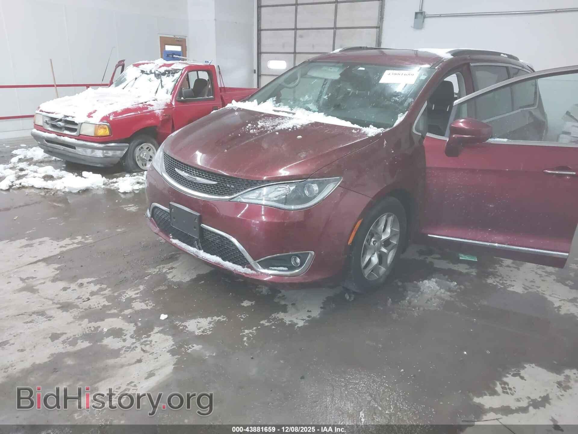 2017 CHRYSLER PACIFICA - VIN: 2C4RC1BG8HR509382 - Фото 2