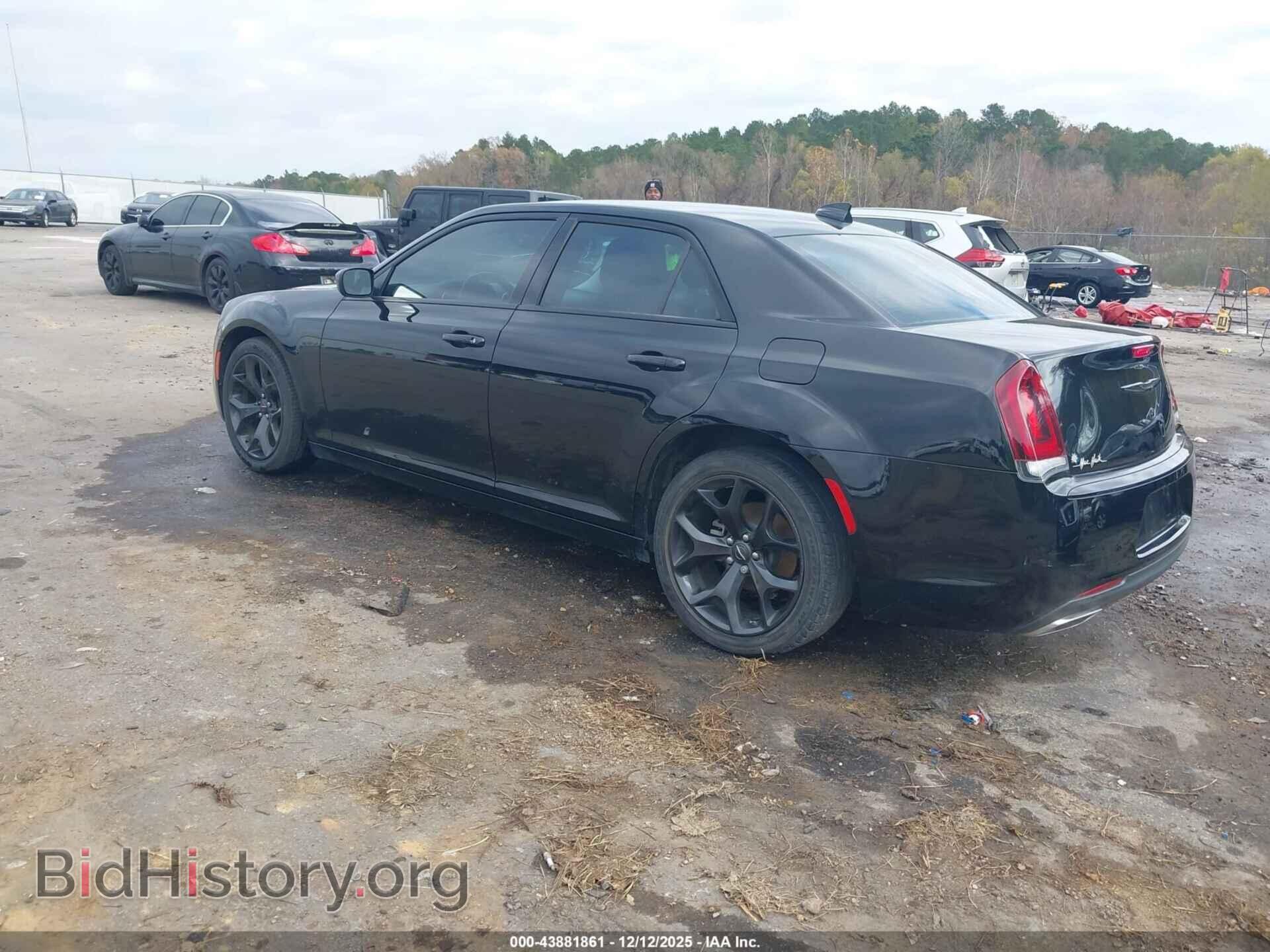 2022 CHRYSLER 300 - VIN: 2C3CCAAG0NH134195 - Фото 3