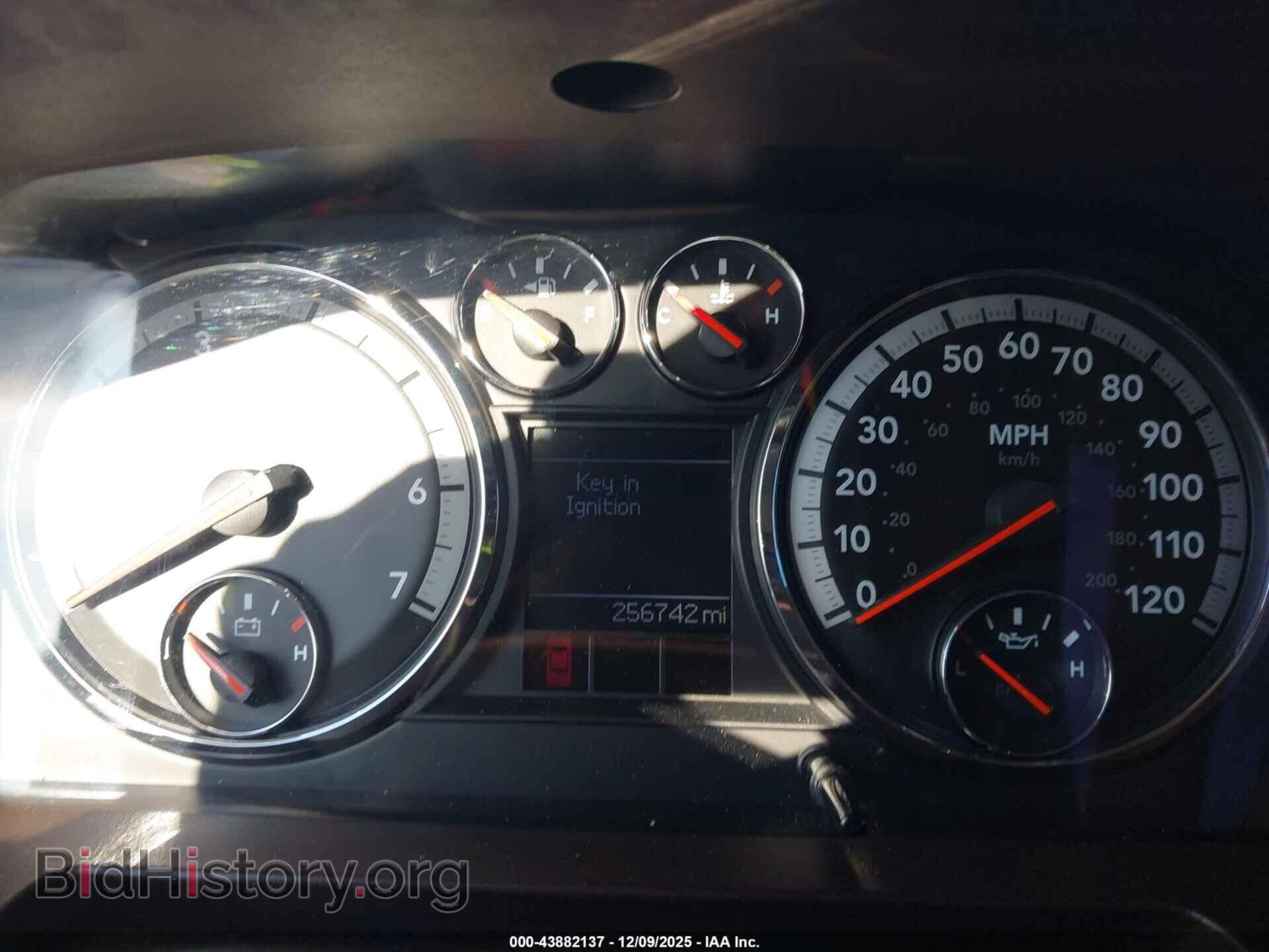 2010 DODGE RAM 1500 - VIN: 1D7RB1CT3AS226462 - Фото 7