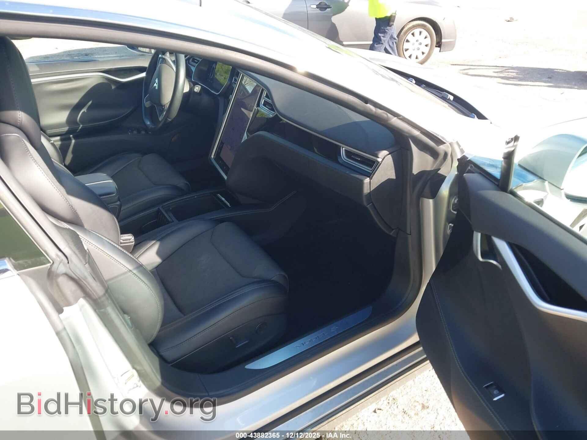 2017 TESLA MODEL S - VIN: 5YJSA1E18HF205429 - Фото 5