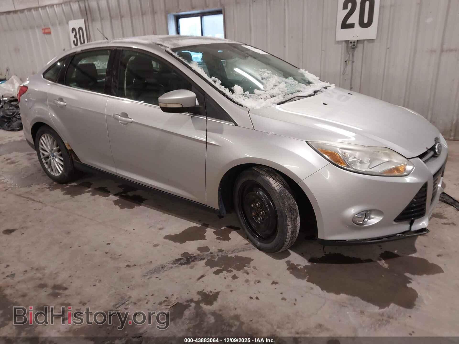 Photo 1FAHP3H21CL101899 - FORD FOCUS 2012