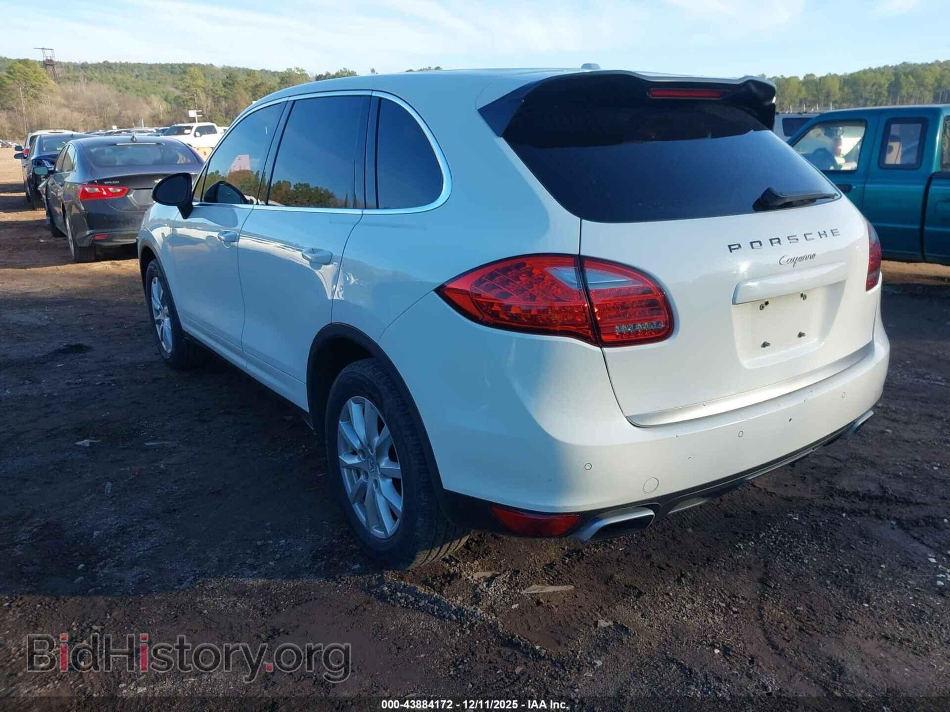2012 PORSCHE CAYENNE - VIN: WP1AA2A23CLA02338 - Фото 3