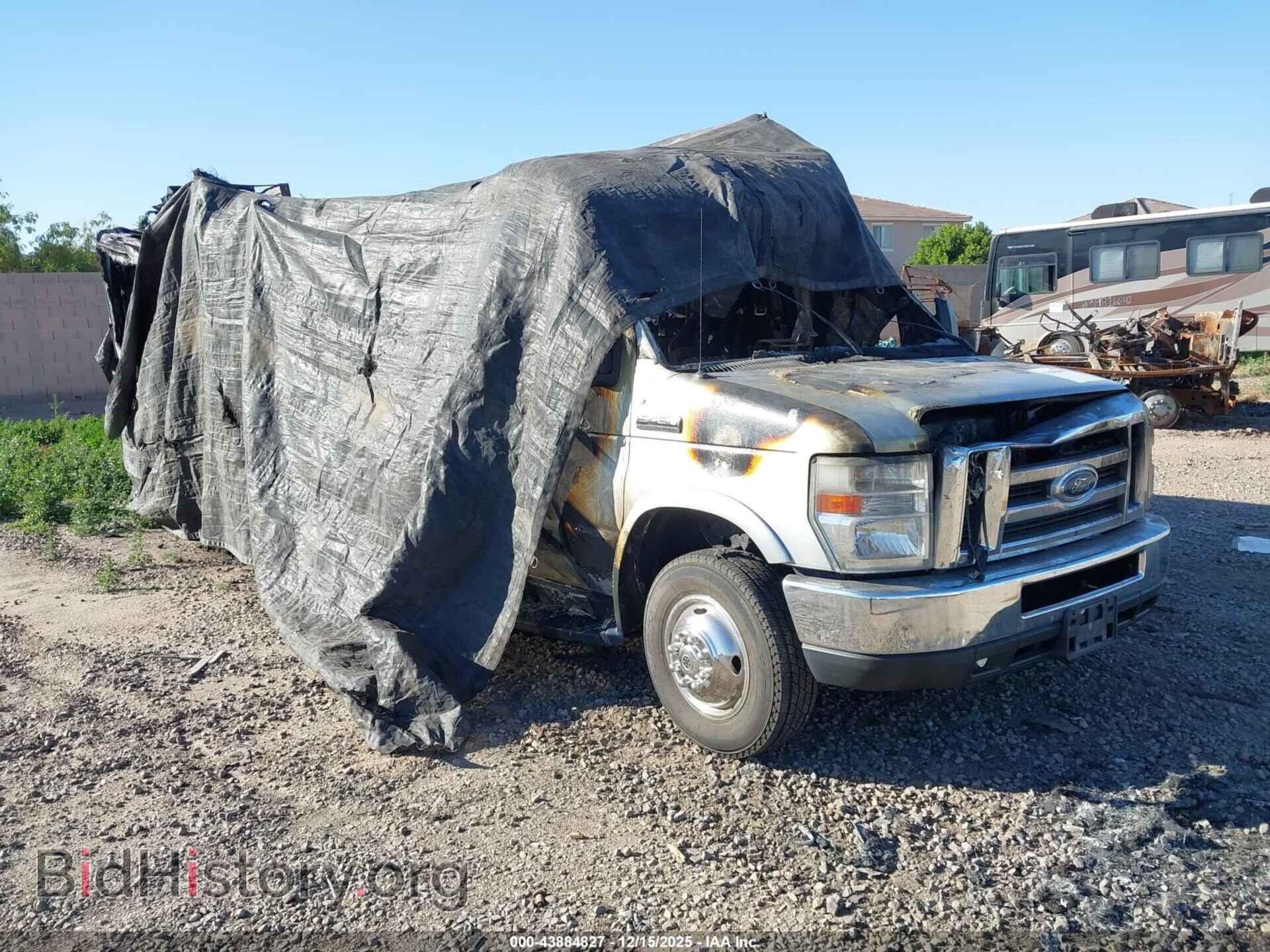 Photo 1FDXE4FS9HDC26909 - FORD E-450 CUTAWAY 2017