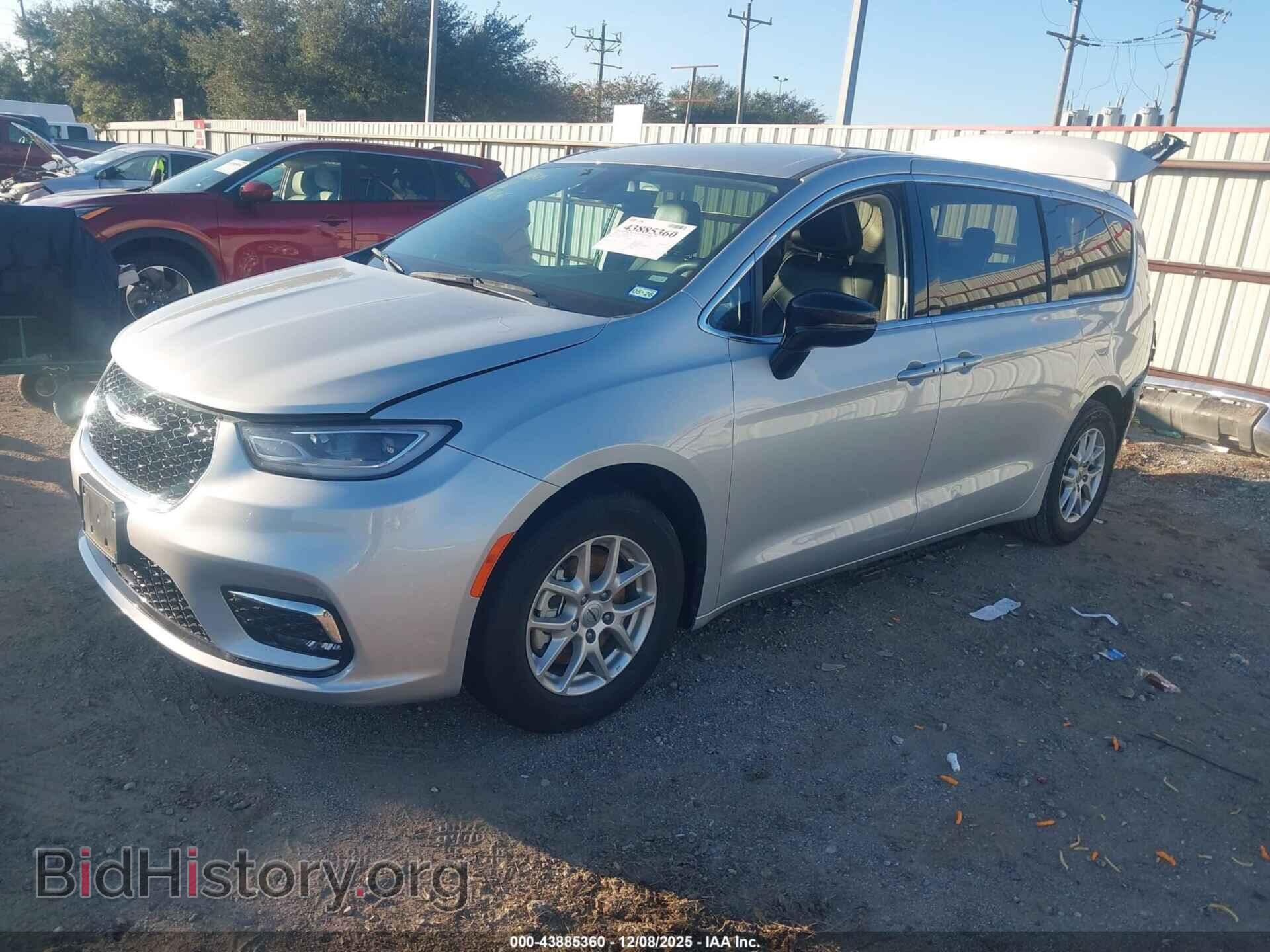 2024 CHRYSLER PACIFICA - VIN: 2C4RC1BG1RR173012 - Фото 2