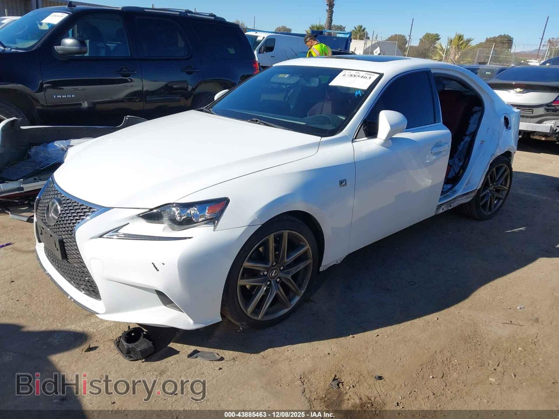 2014 LEXUS IS 250 - VIN: JTHBF1D26E5042657 - Photo 2