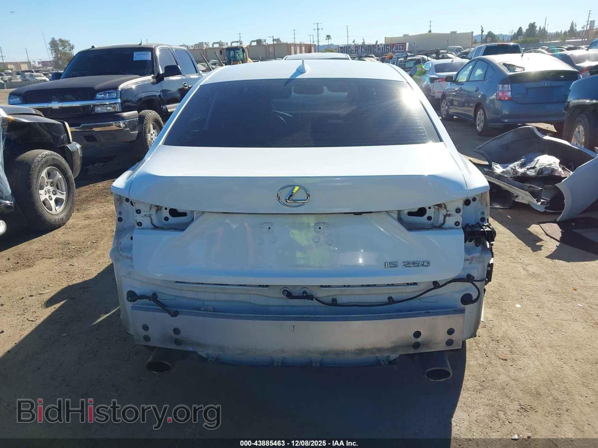 2014 LEXUS IS 250 - VIN: JTHBF1D26E5042657 - Photo 17