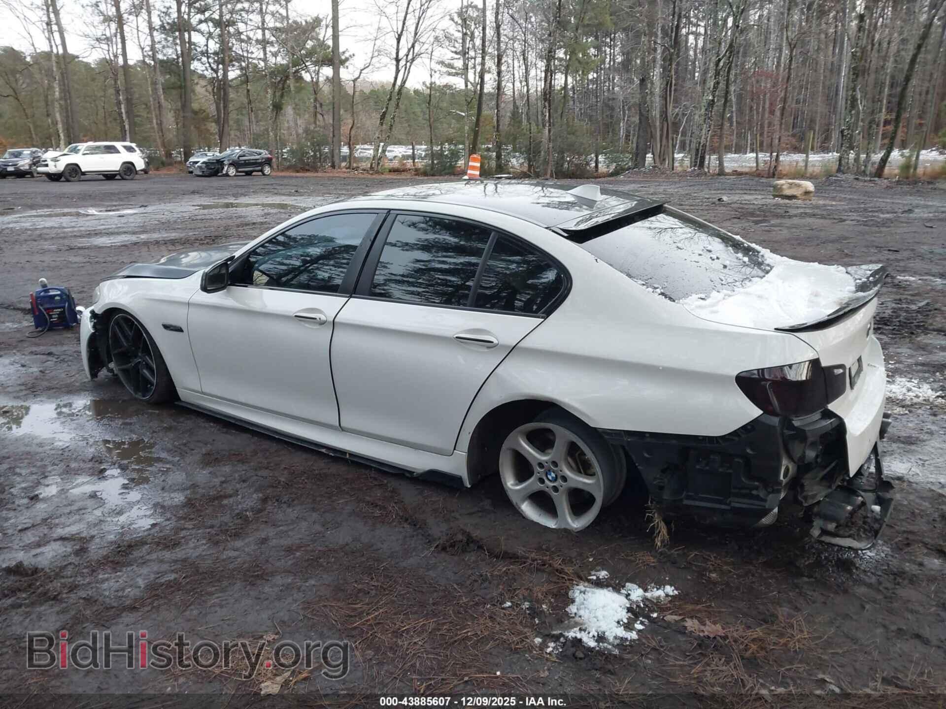 2011 BMW 528I - VIN: WBAFR1C58BC741928 - Фото 3