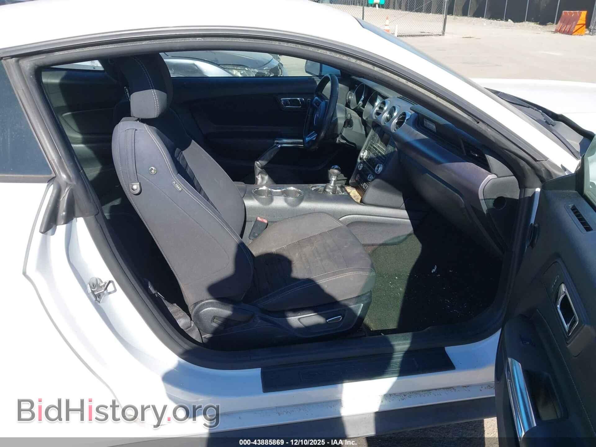 2016 FORD MUSTANG - VIN: 1FA6P8TH1G5256950 - Фото 5